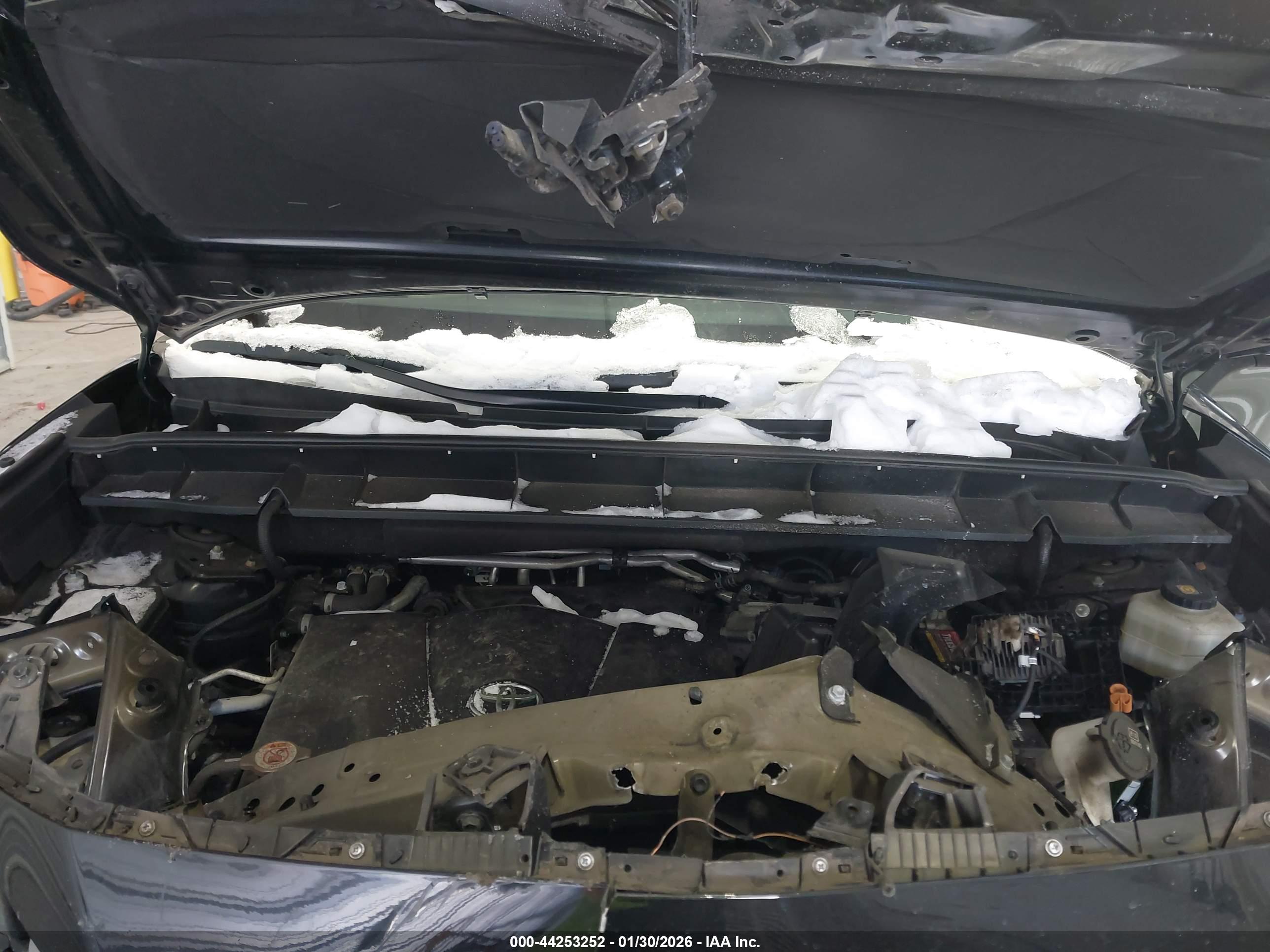 TOYOTA HIGHLANDER image 10