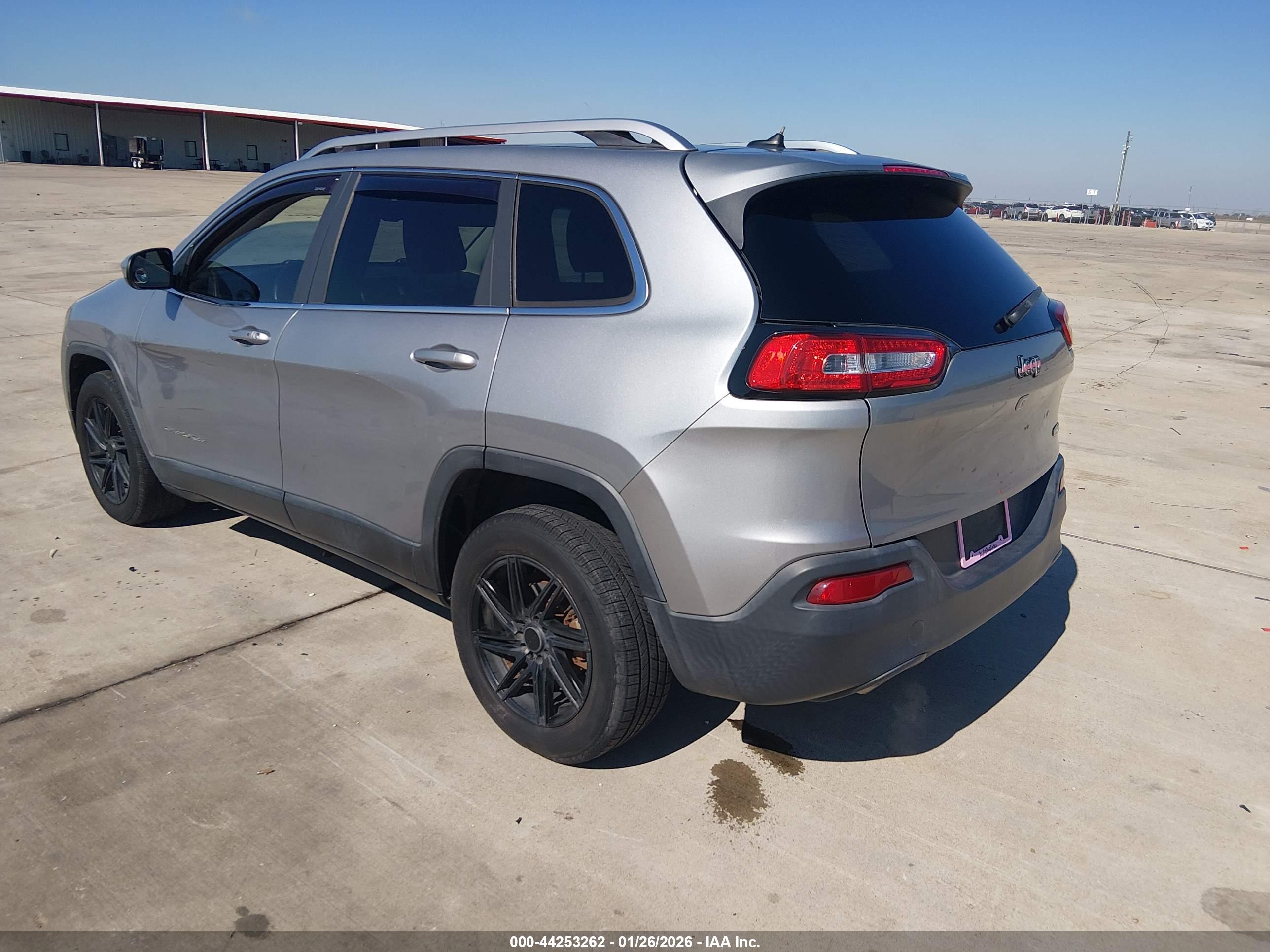 JEEP CHEROKEE image 3