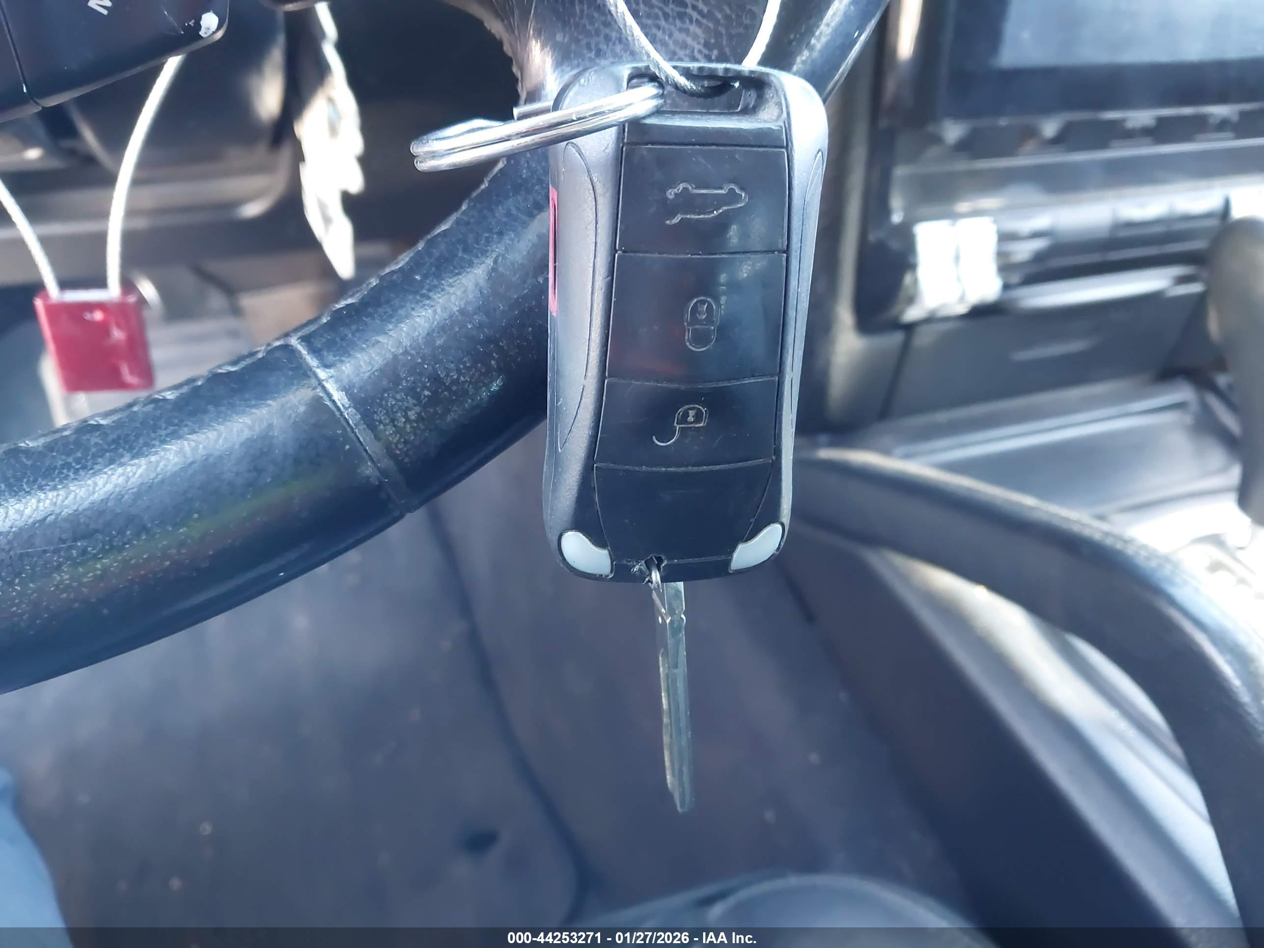 PORSCHE CAYENNE image 11