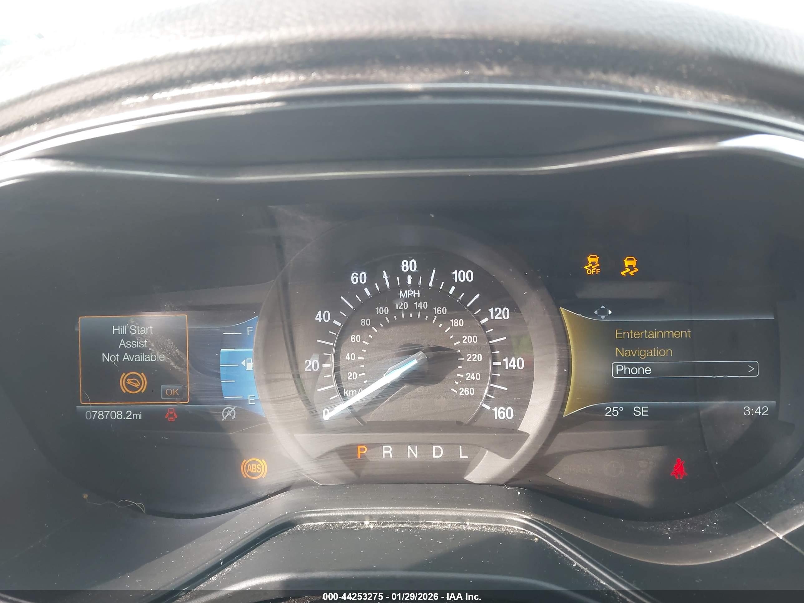 FORD FUSION image 7