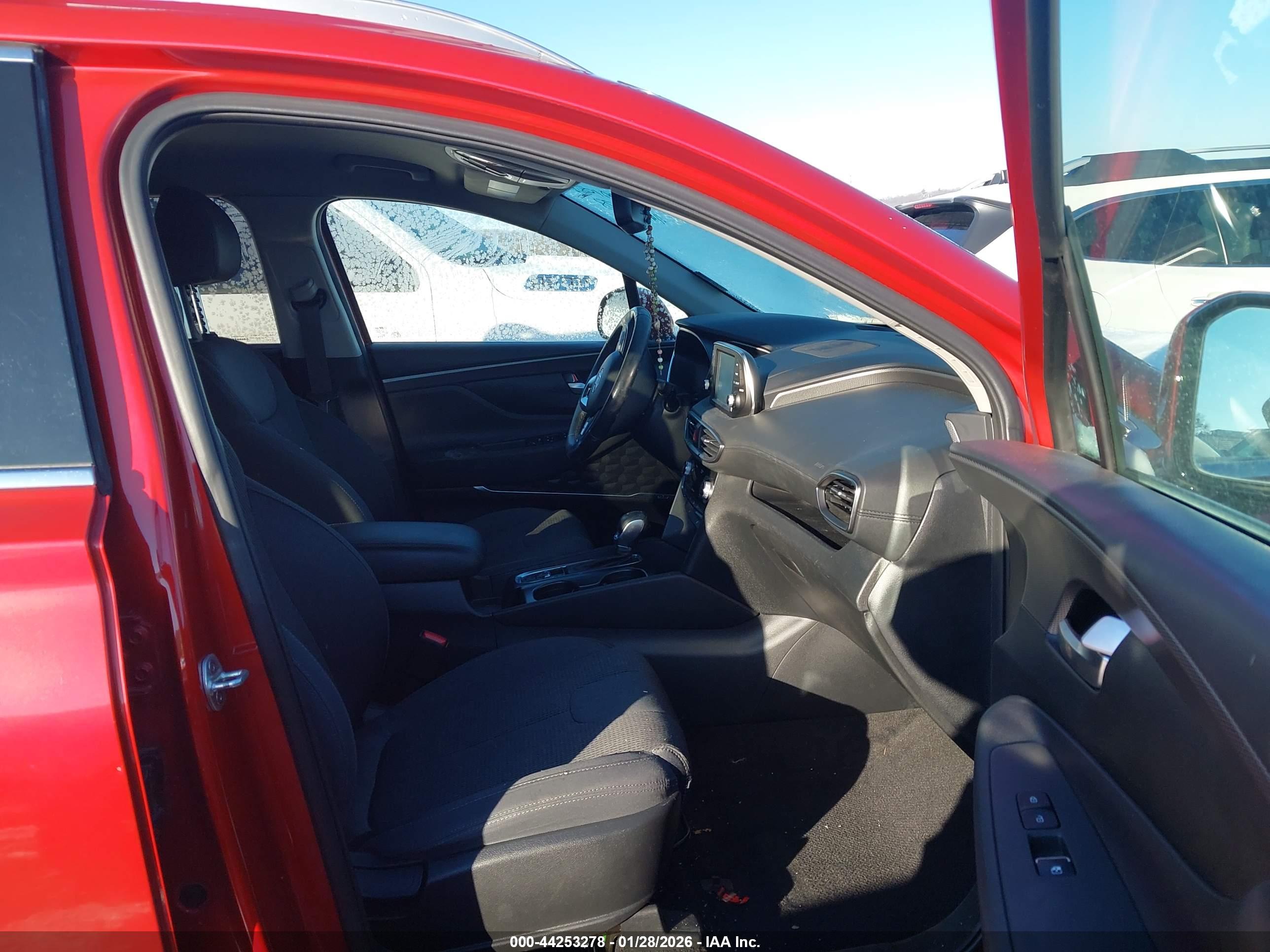 HYUNDAI SANTA image 5