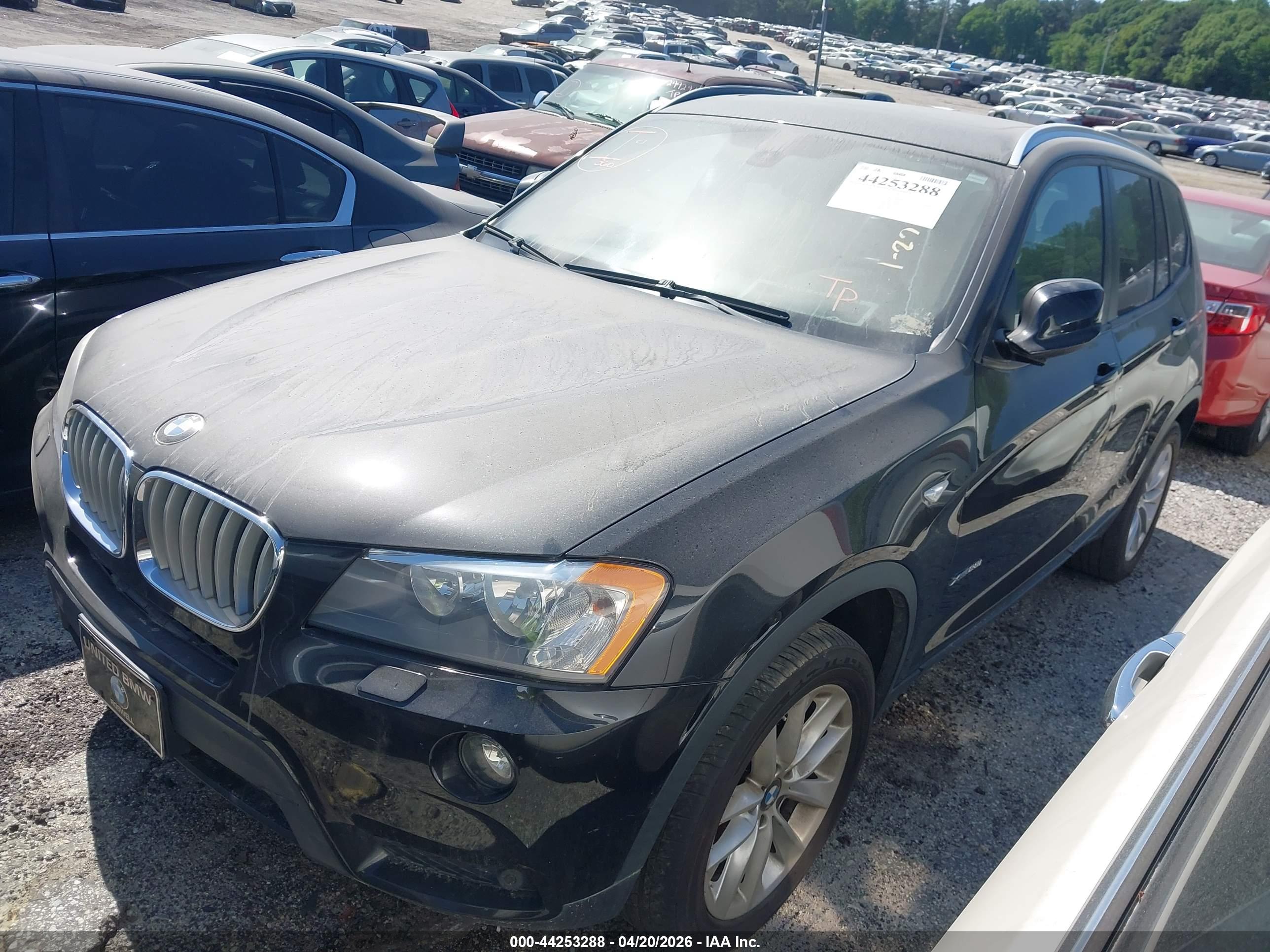 BMW X3 image 2