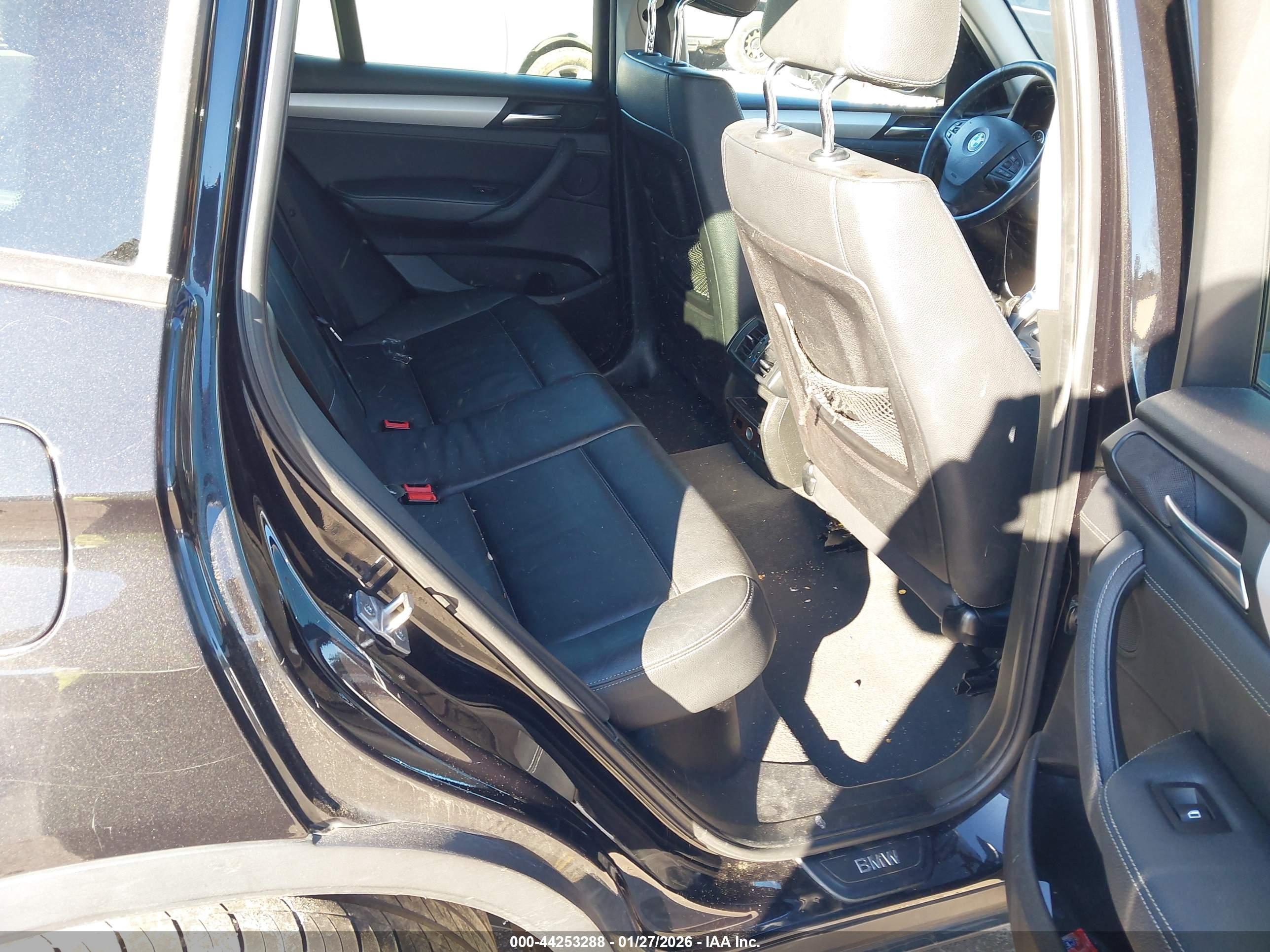 BMW X3 image 8