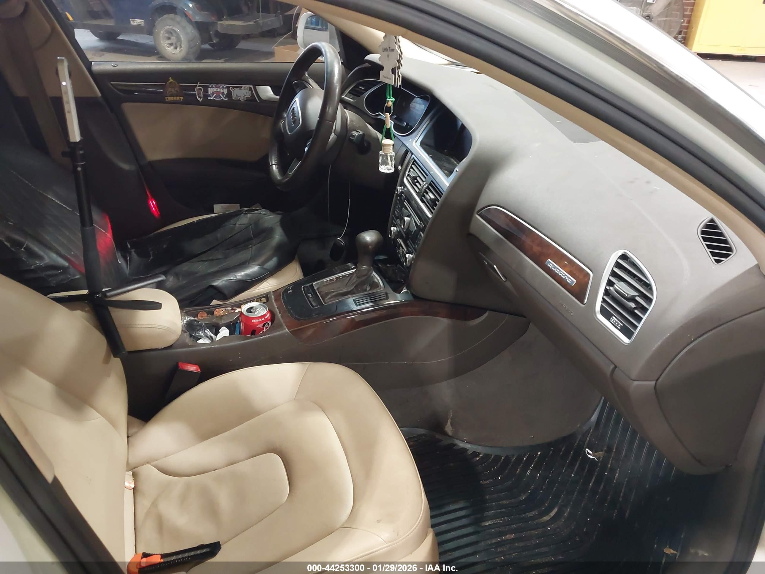 AUDI A4 image 5