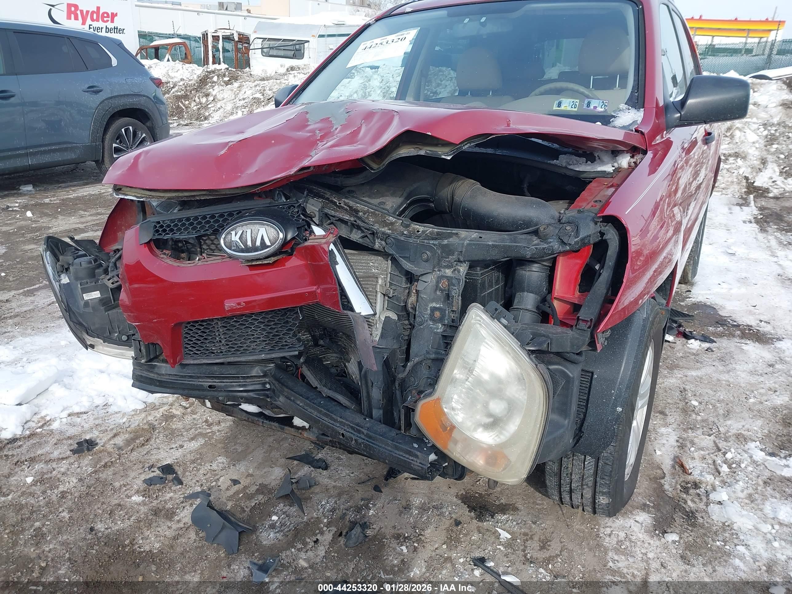 KIA SPORTAGE image 6