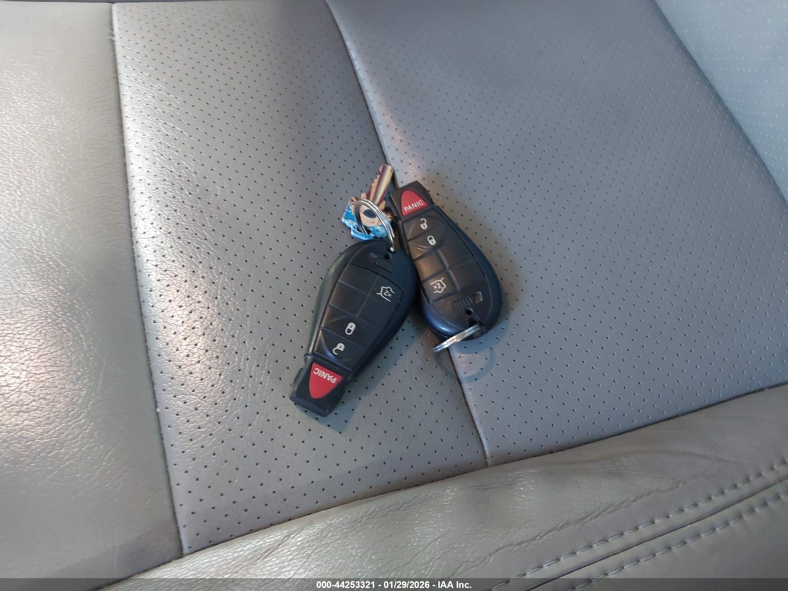 JEEP GRAND image 11