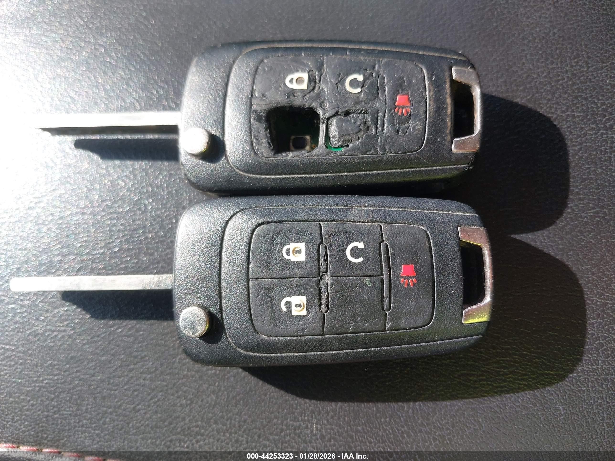 CHEVROLET EQUINOX image 11
