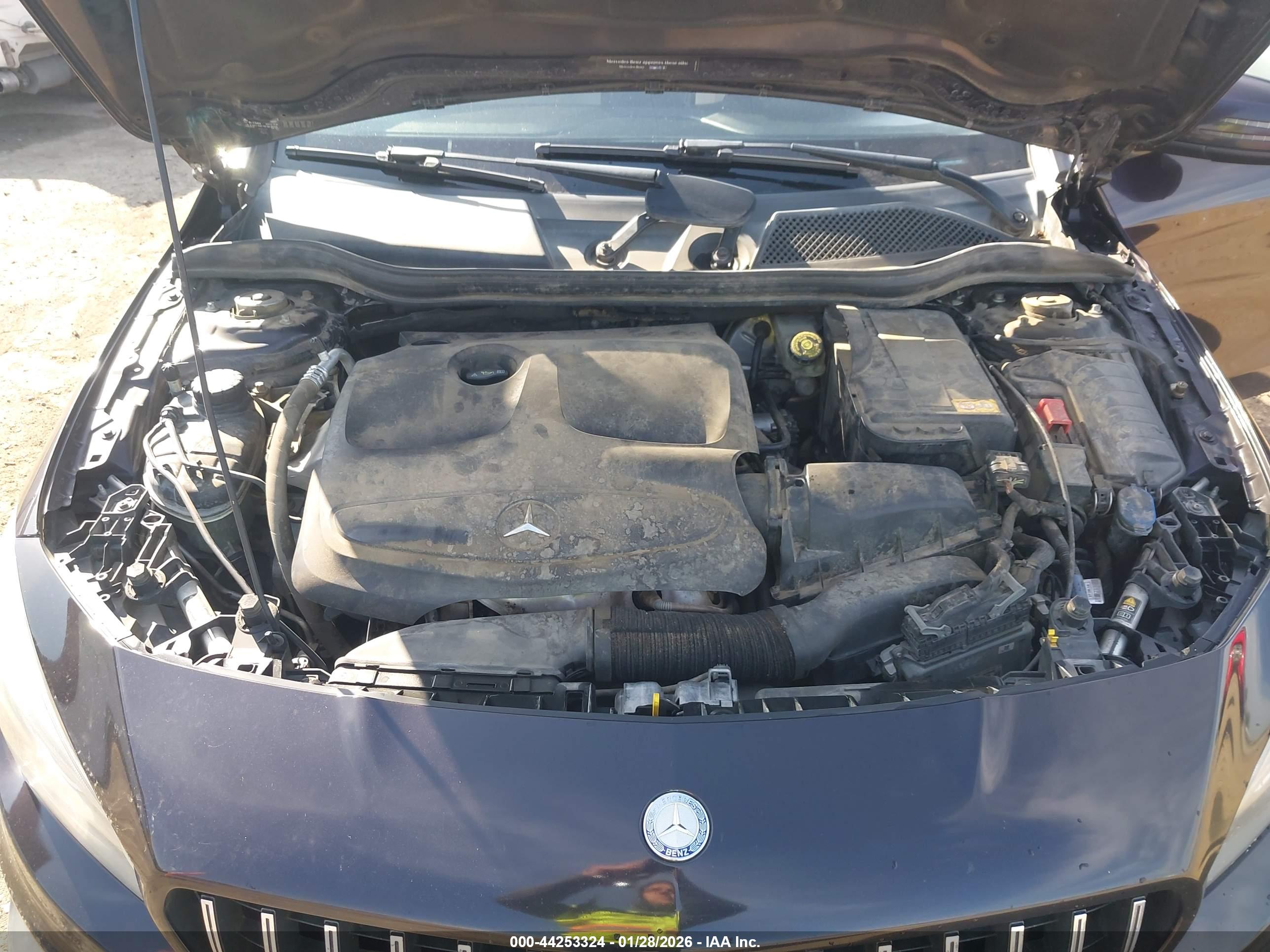 MERCEDES-BENZ CLA image 10