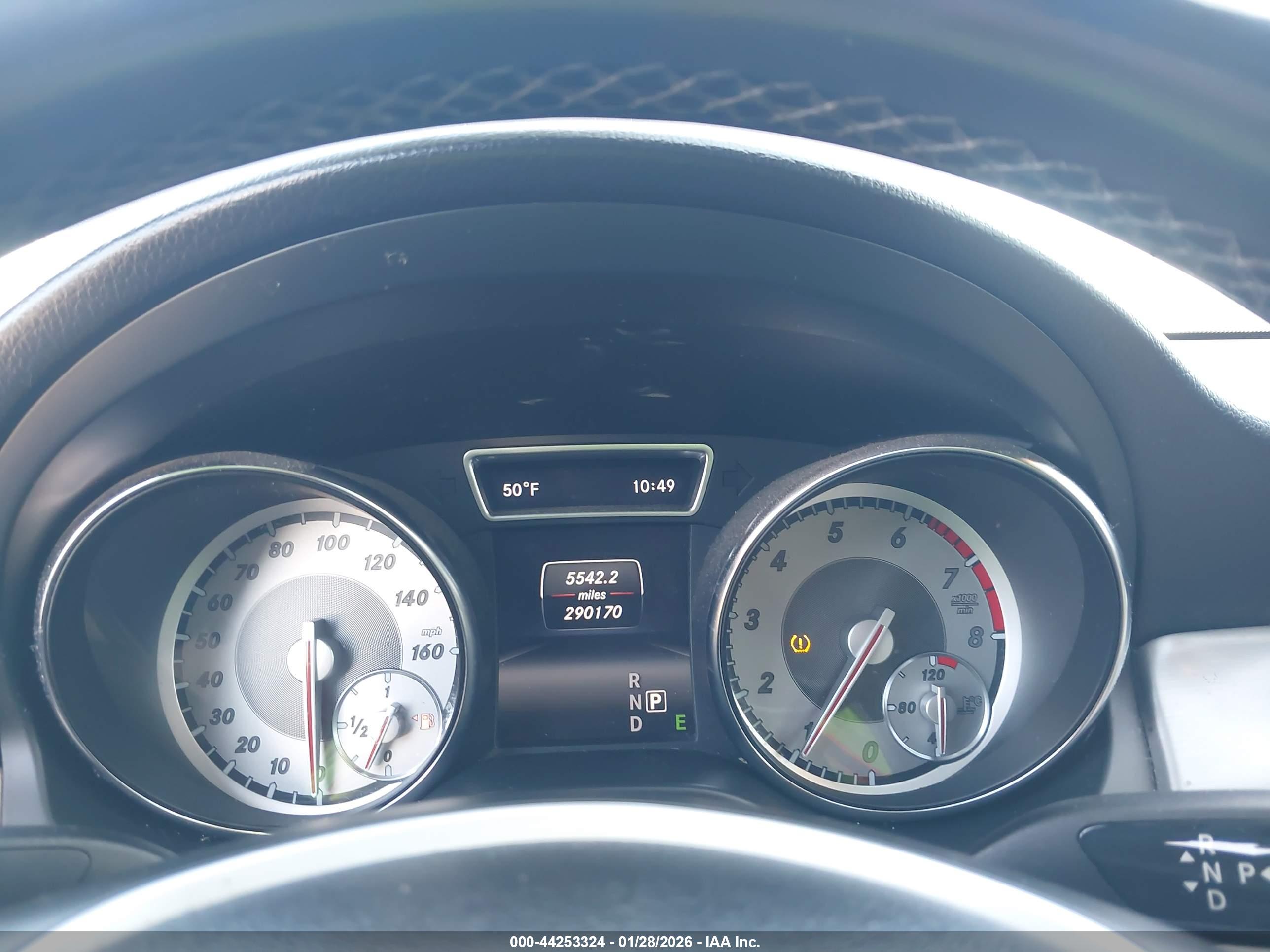 MERCEDES-BENZ CLA image 7