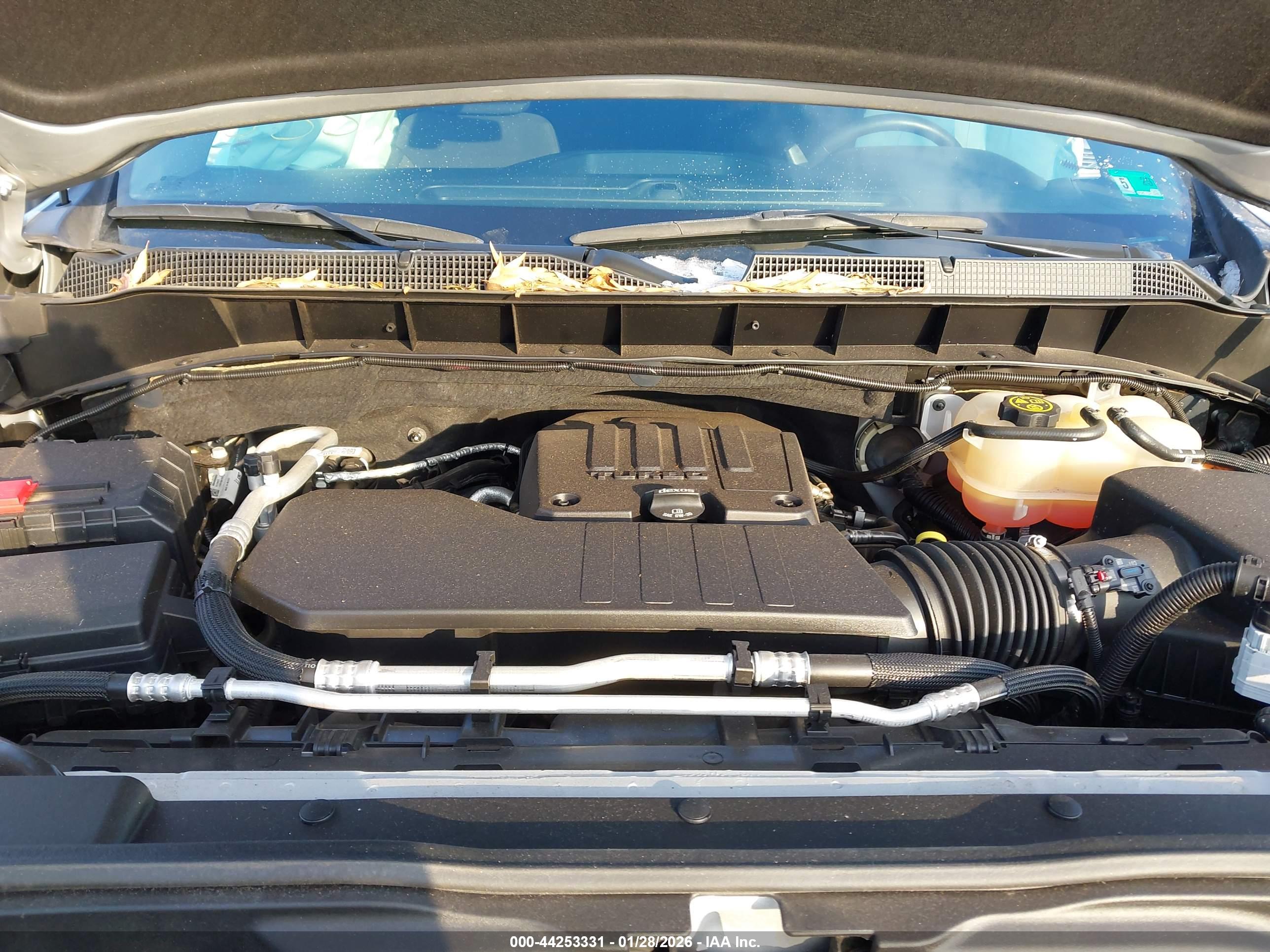 CHEVROLET SILVERADO image 10