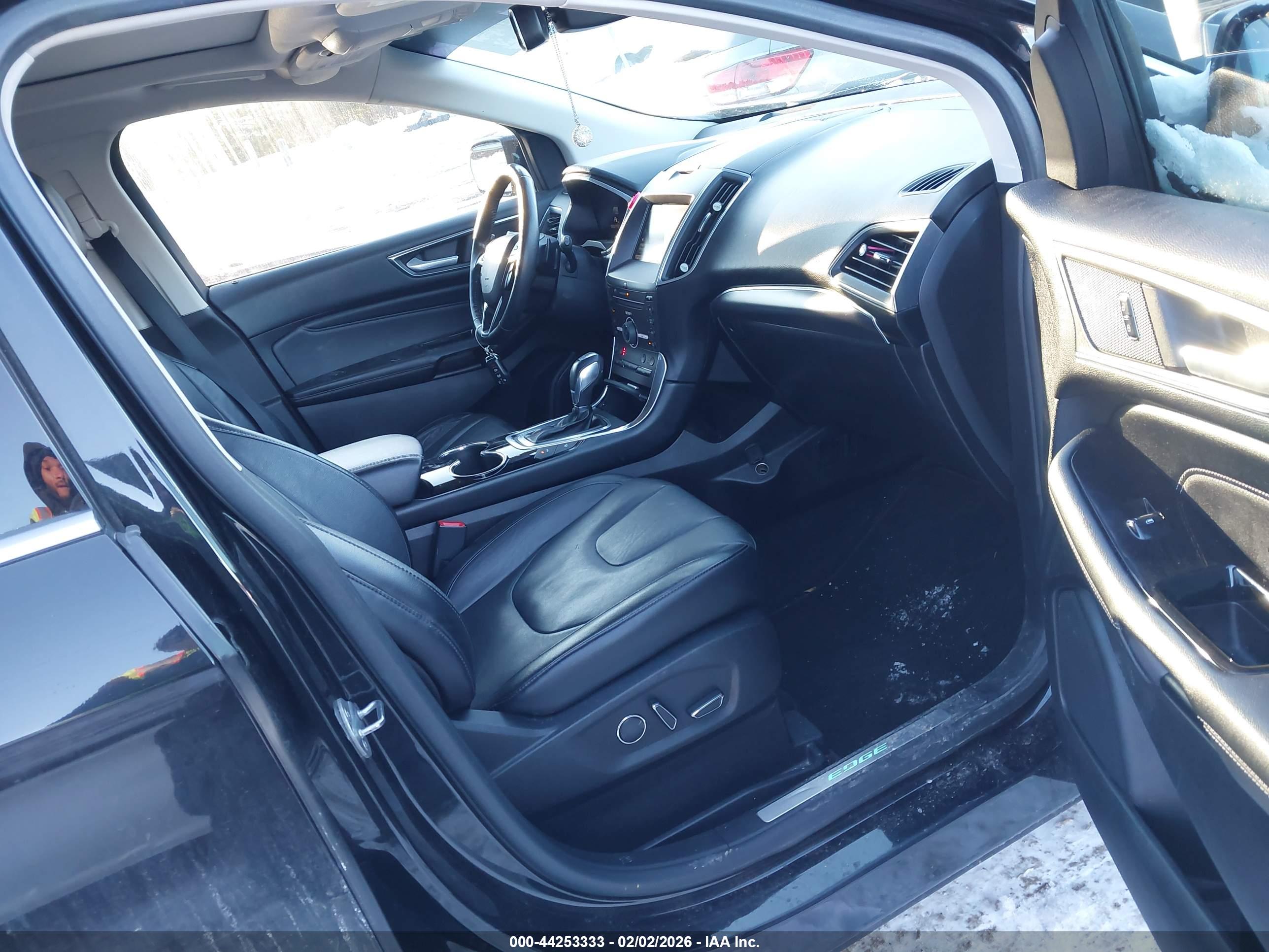 FORD EDGE image 5