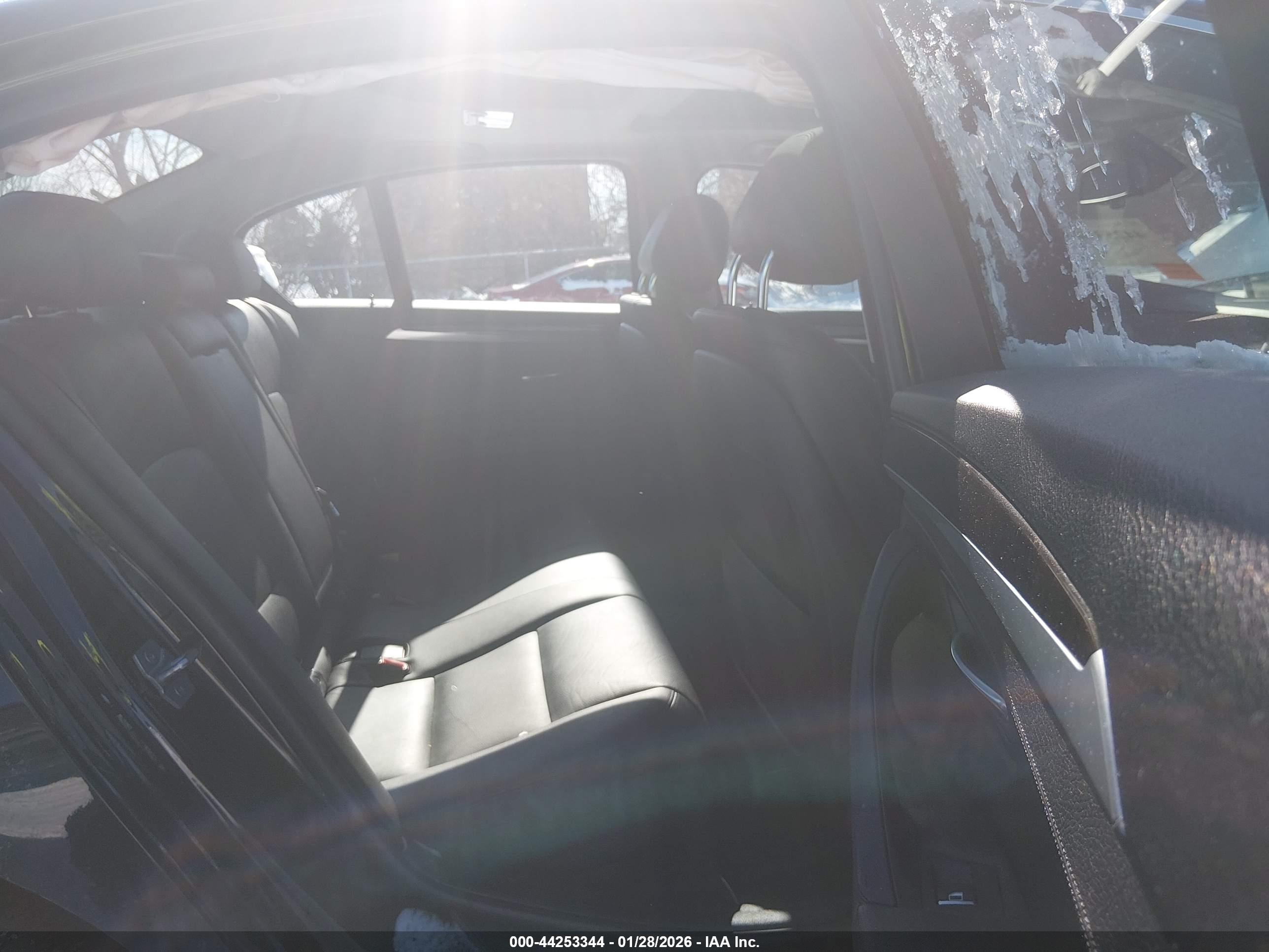 BMW 535I image 8