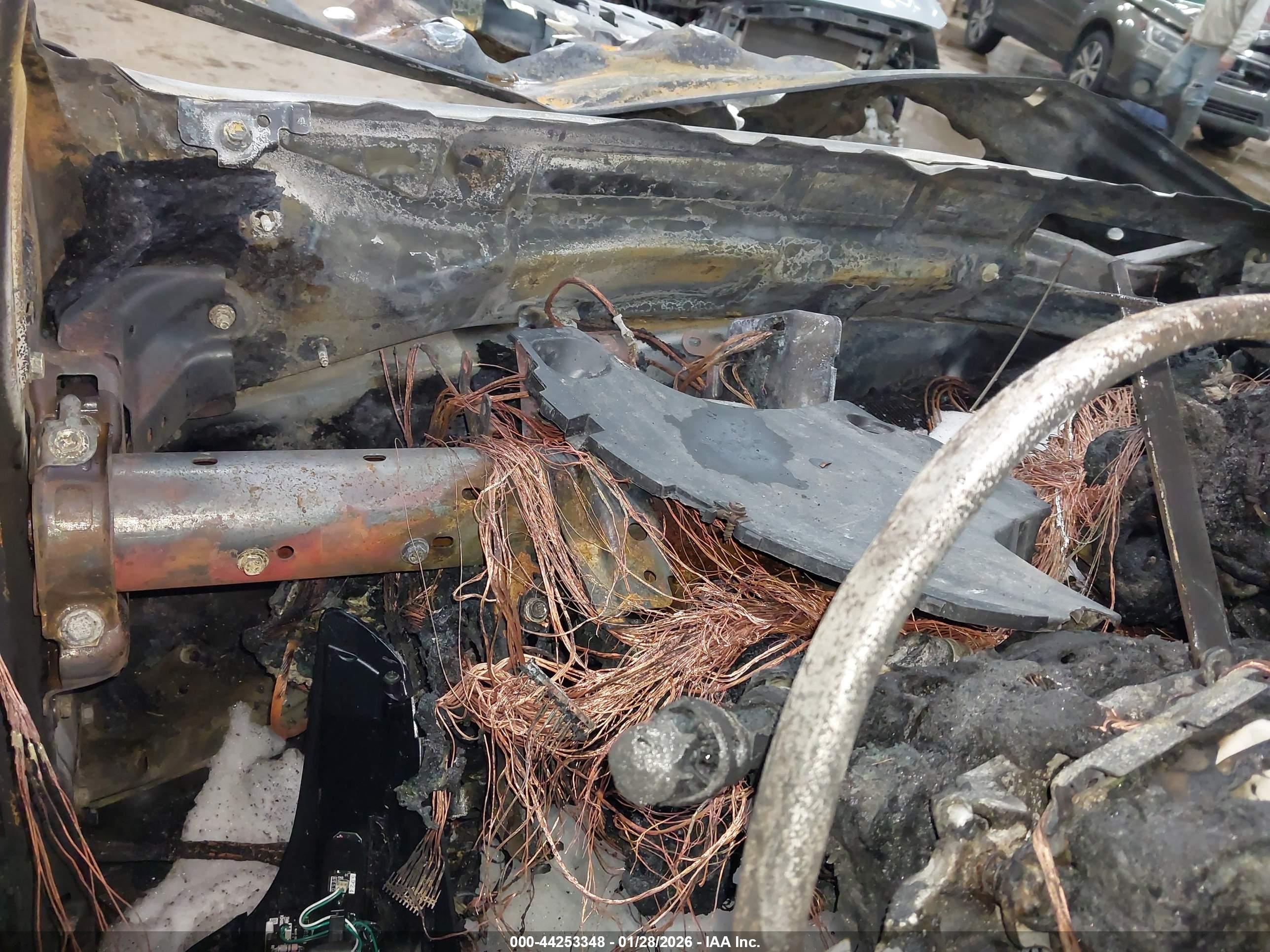TOYOTA RAV4 image 7