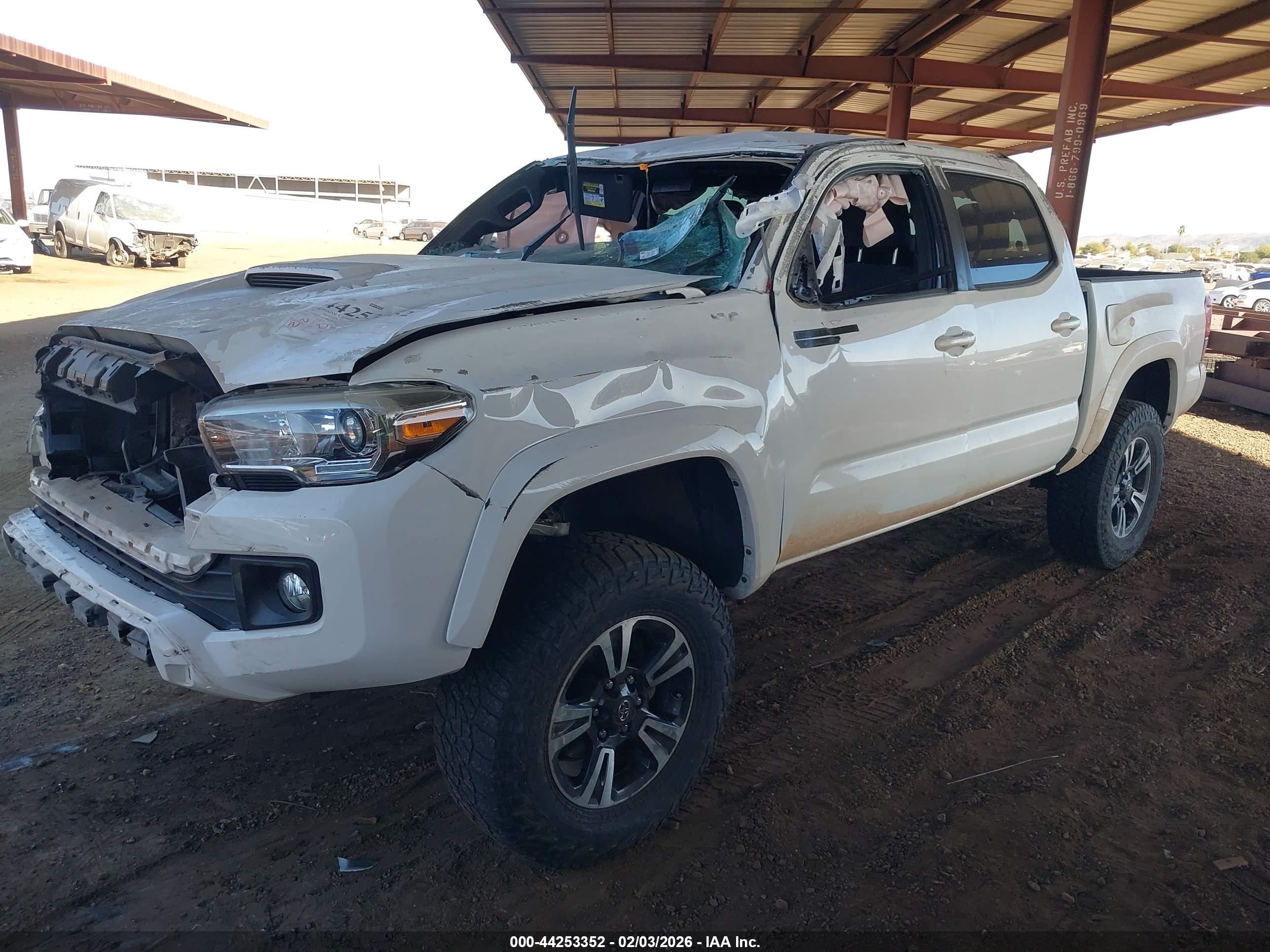 TOYOTA TACOMA image 2
