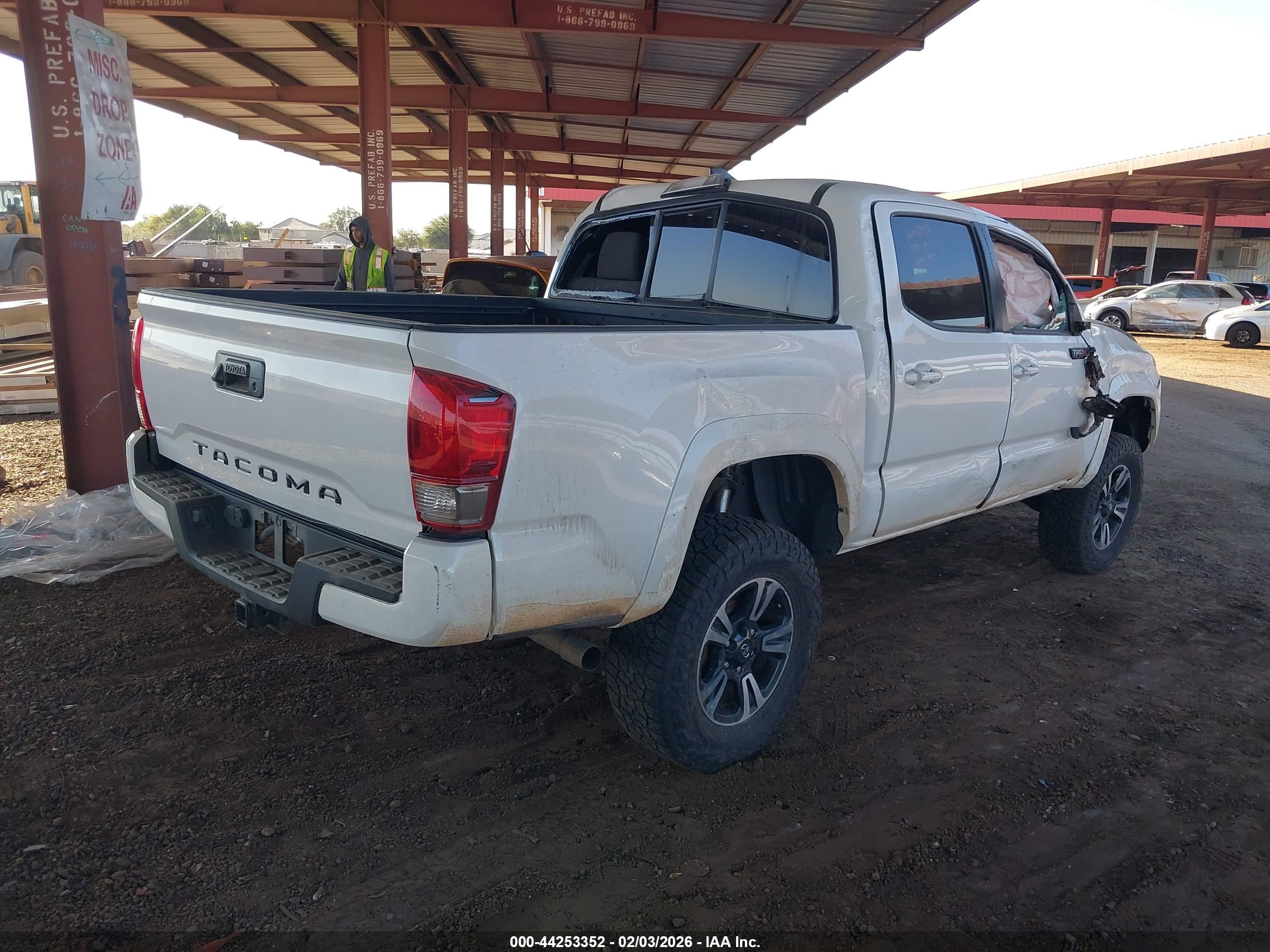 TOYOTA TACOMA image 4