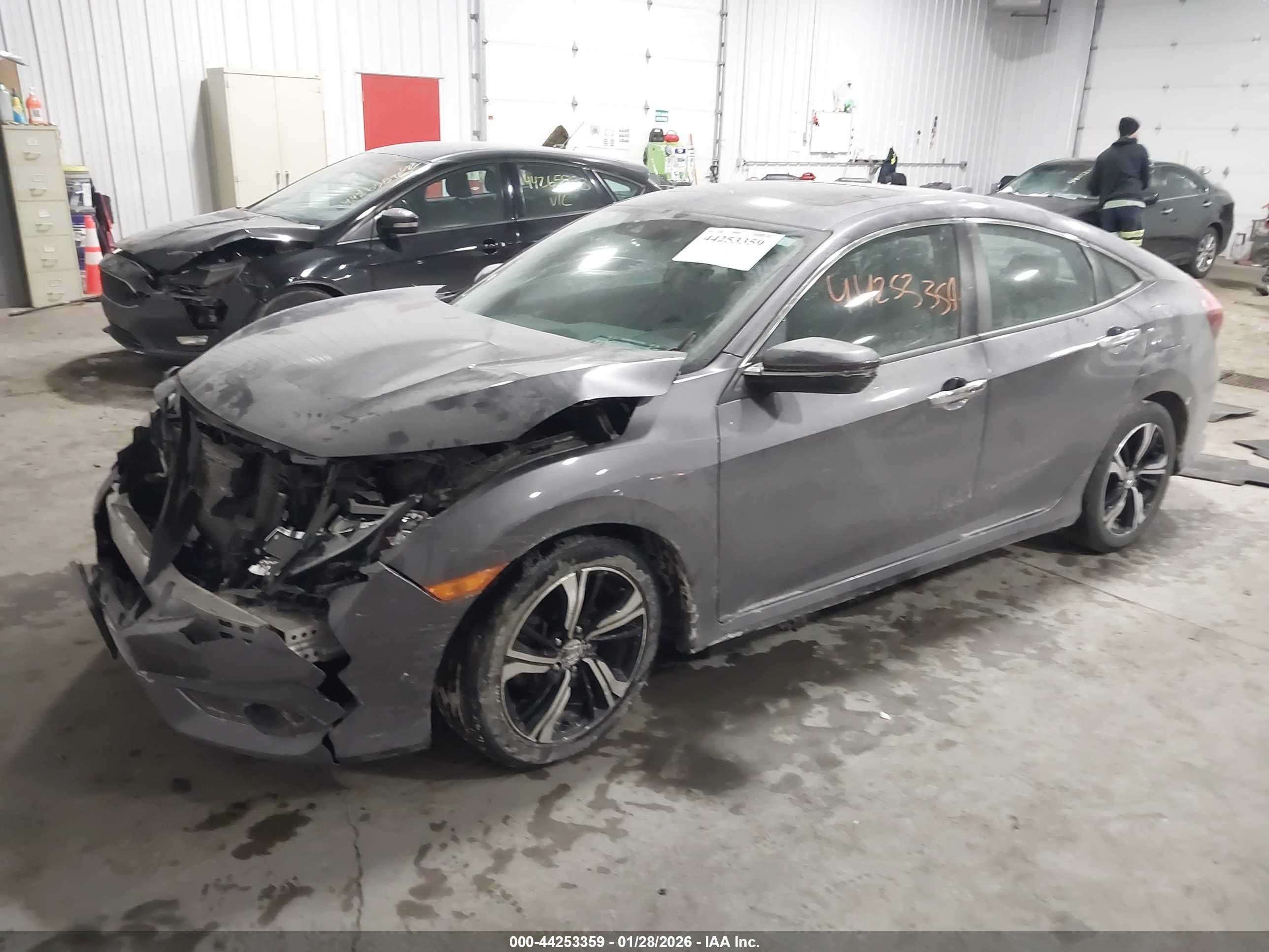 HONDA CIVIC image 2