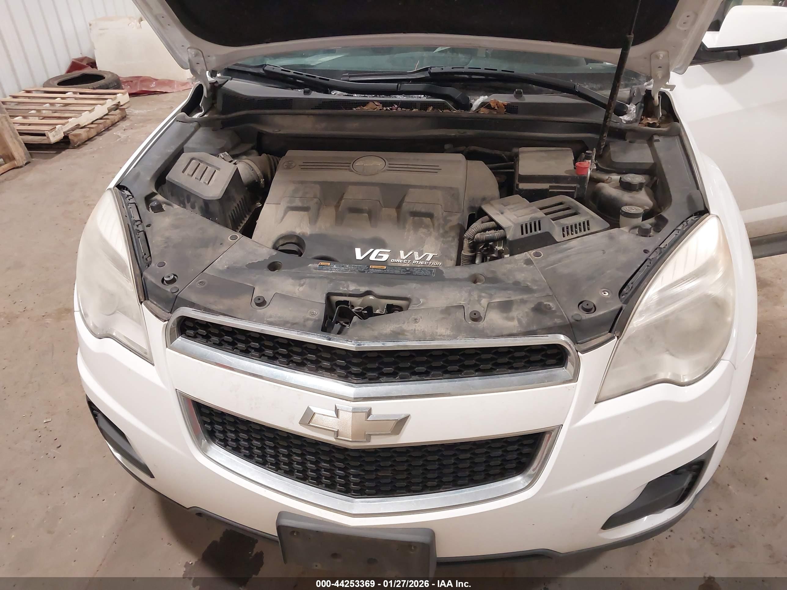 CHEVROLET EQUINOX image 10