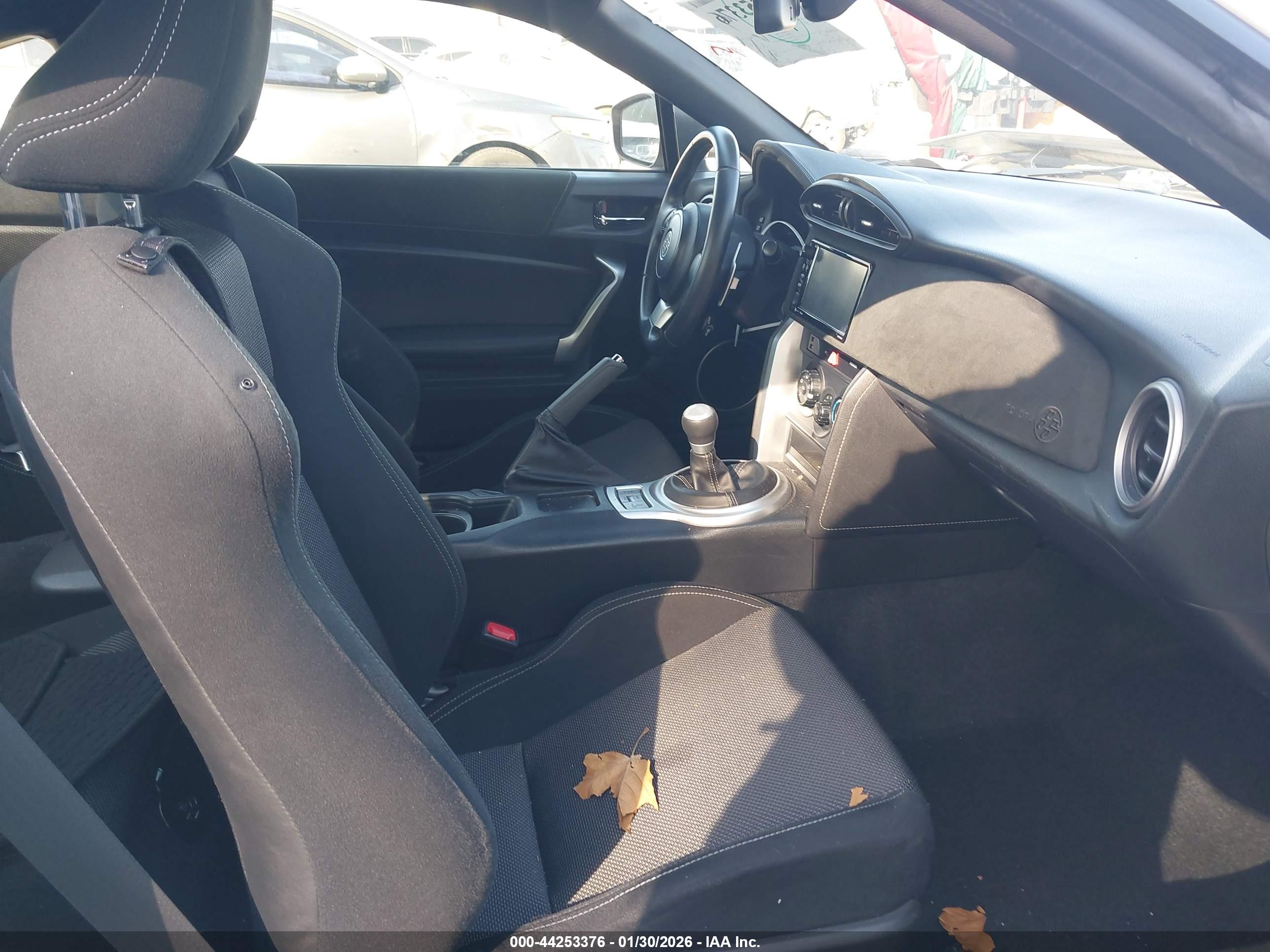 TOYOTA 86 image 5