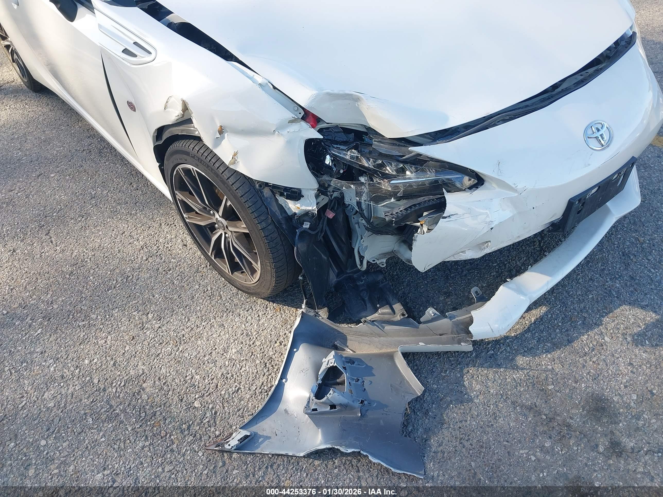 TOYOTA 86 image 6