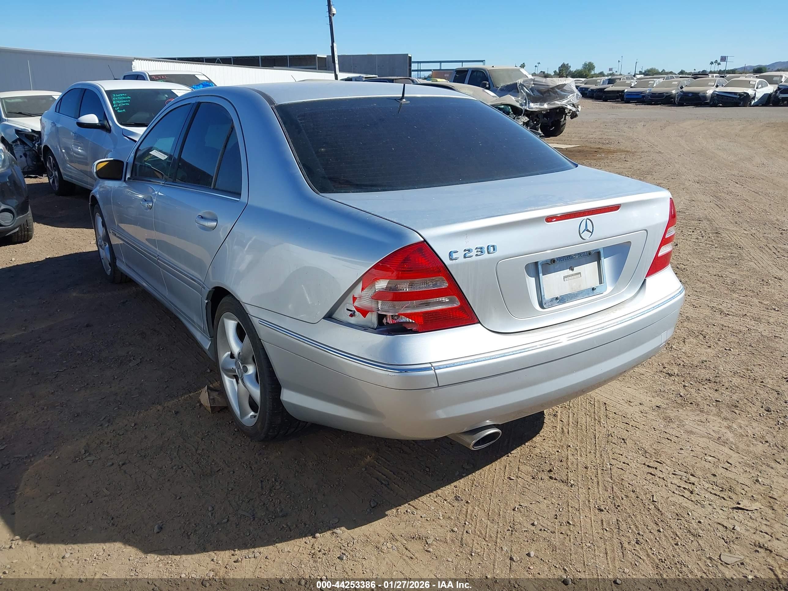 MERCEDES-BENZ C image 6