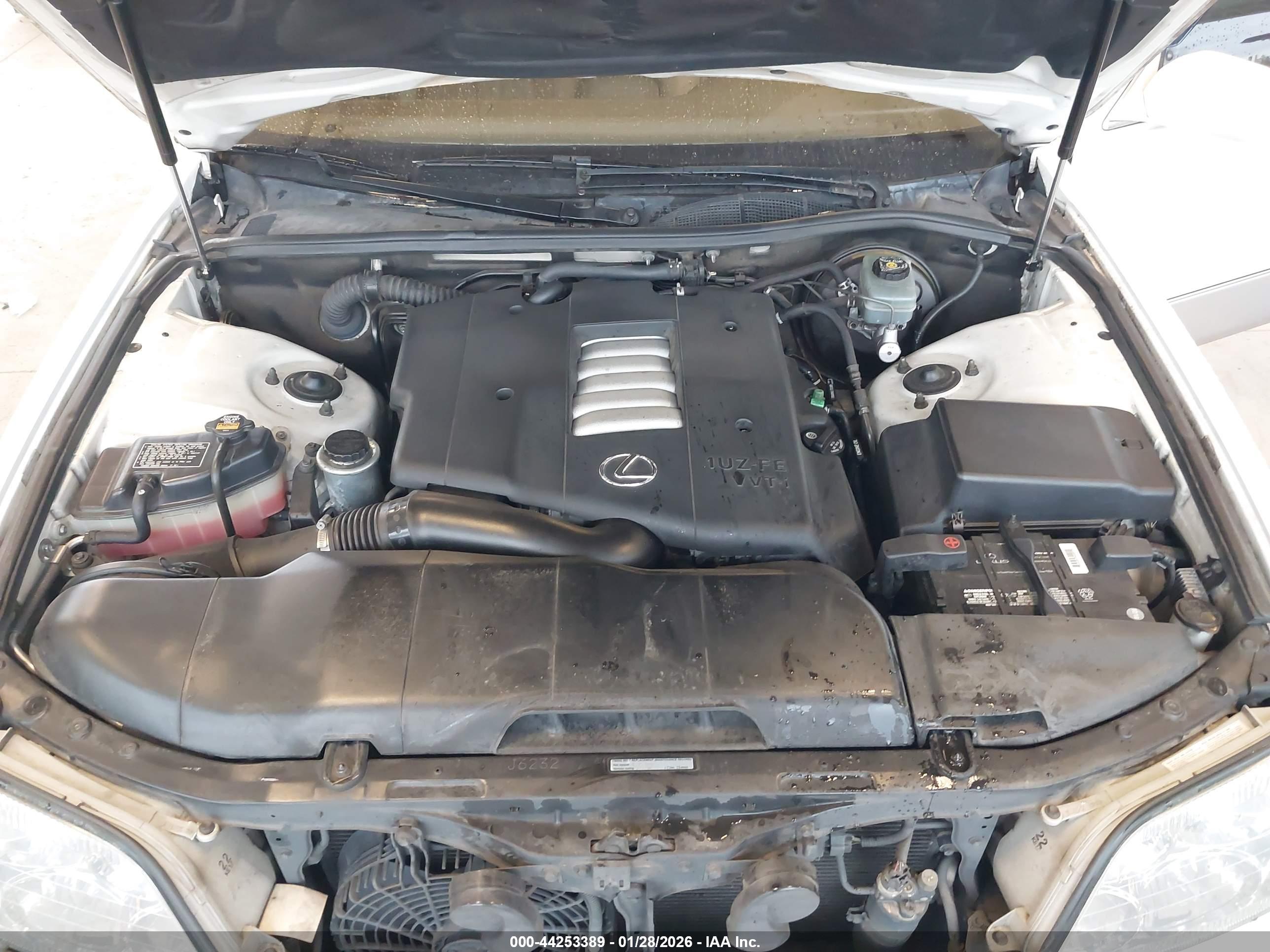 LEXUS LS image 10