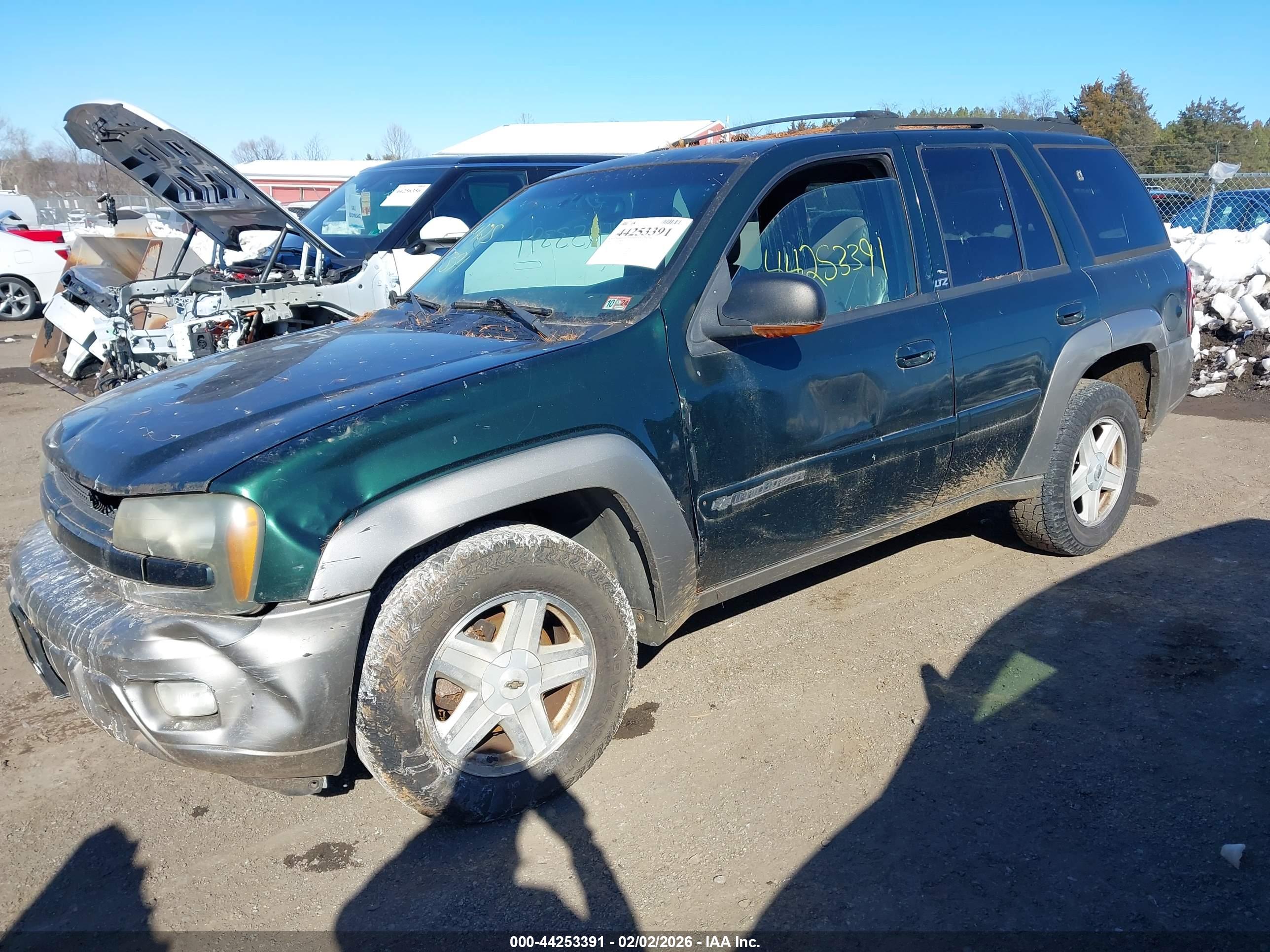 CHEVROLET TRAILBLAZER image 2