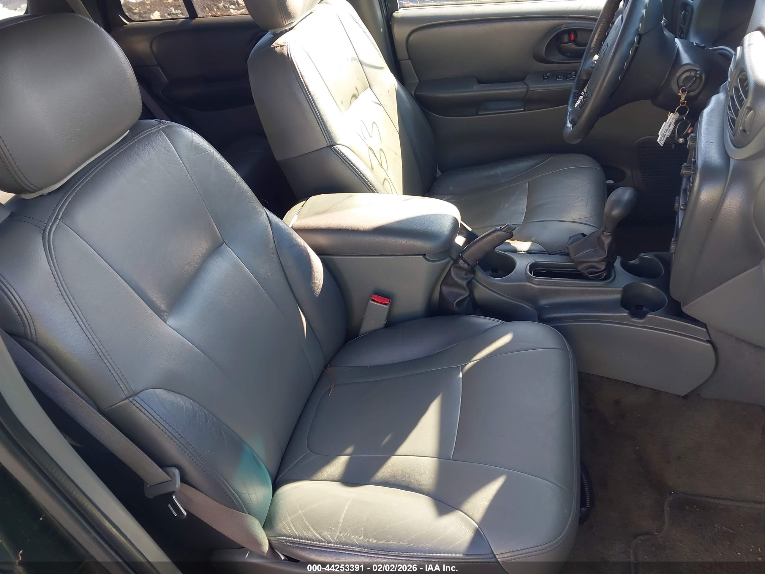 CHEVROLET TRAILBLAZER image 5