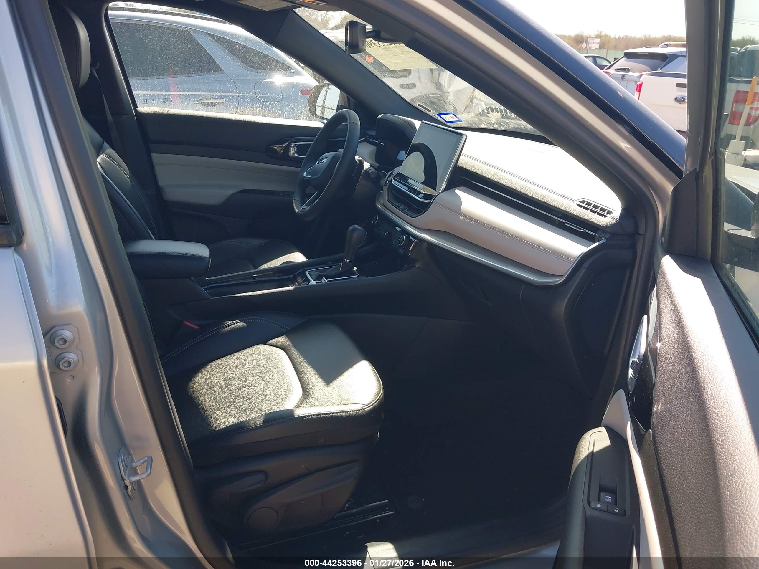 JEEP COMPASS image 5