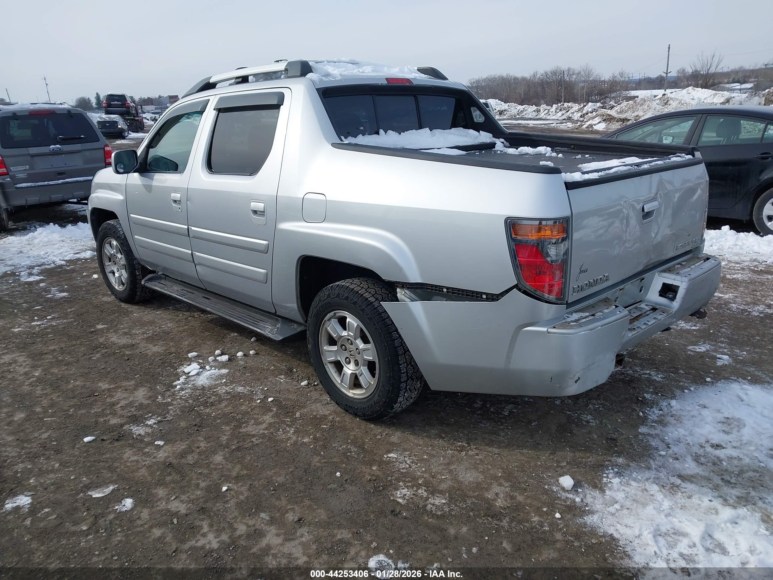 HONDA RIDGELINE image 3