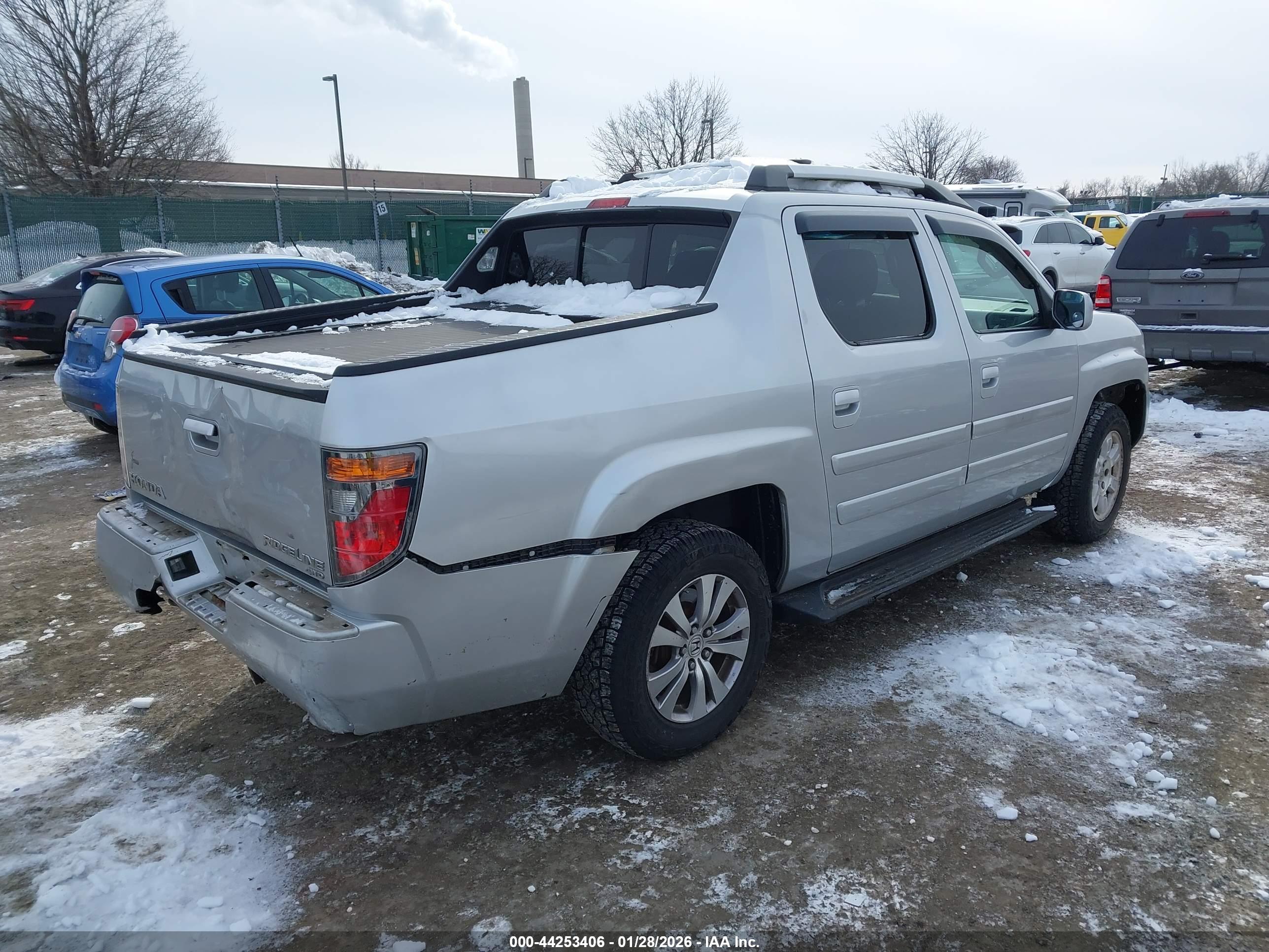 HONDA RIDGELINE image 4