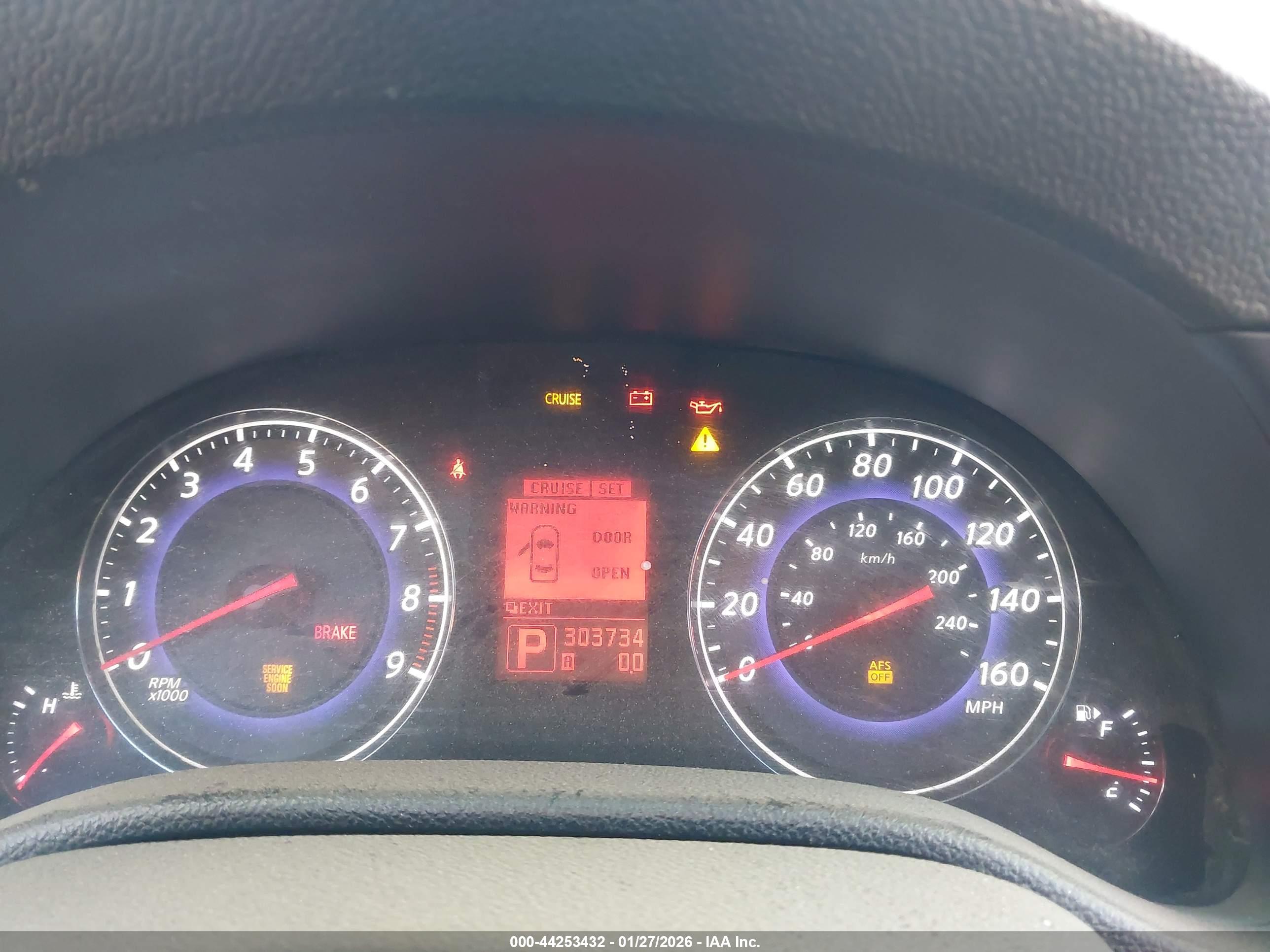 INFINITI G37 image 7