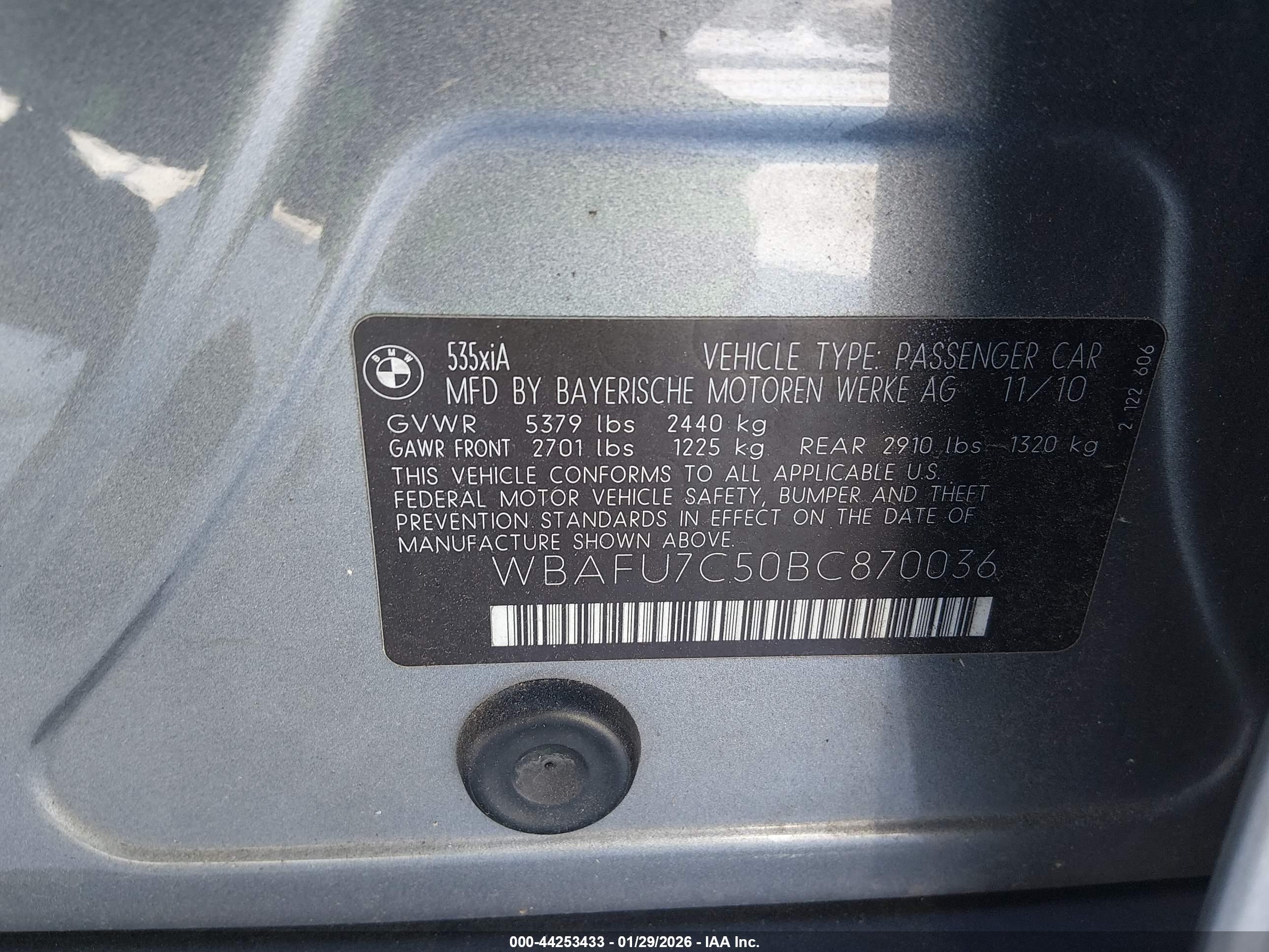 BMW 535I image 9