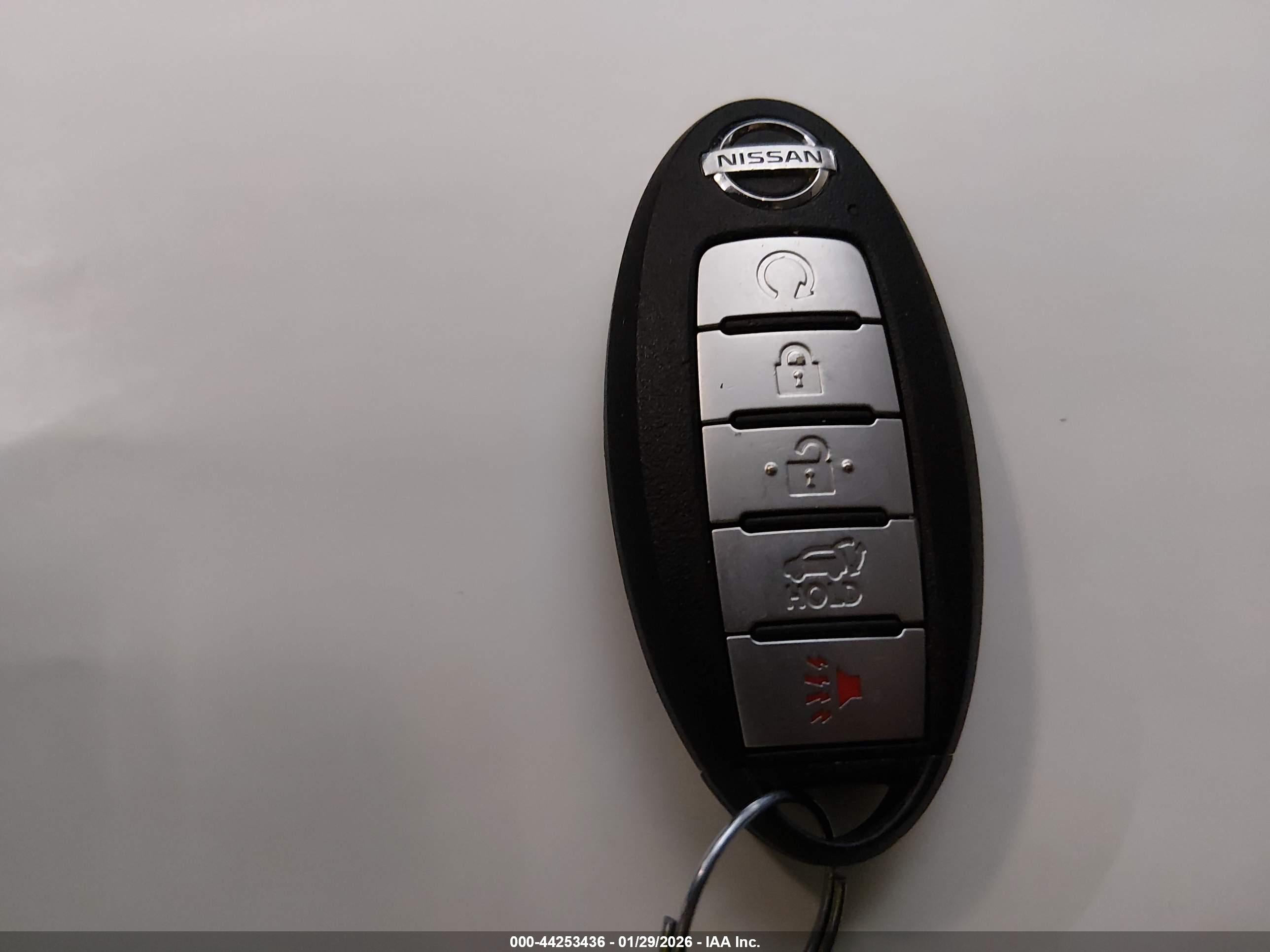 NISSAN PATHFINDER image 11