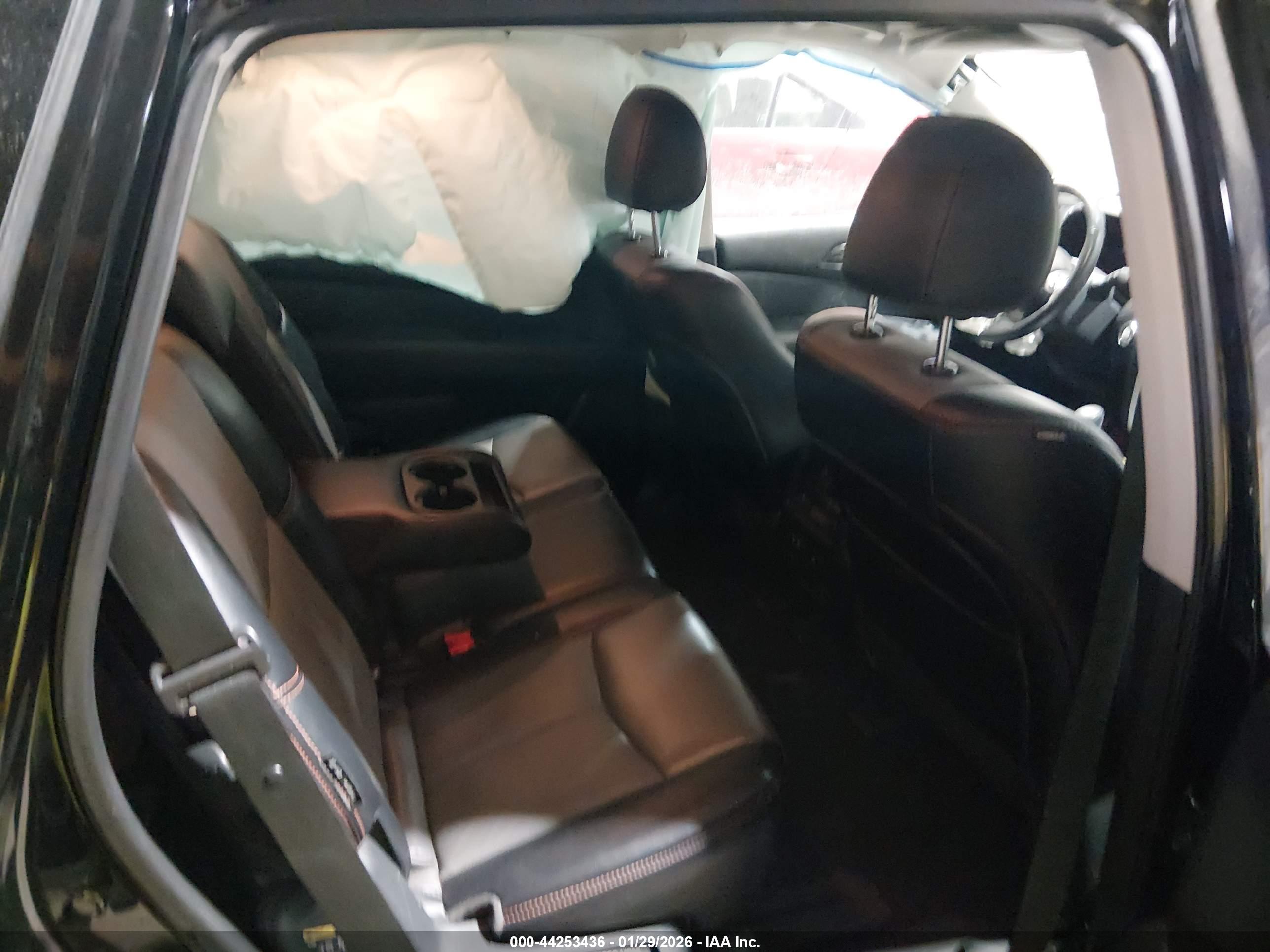 NISSAN PATHFINDER image 8