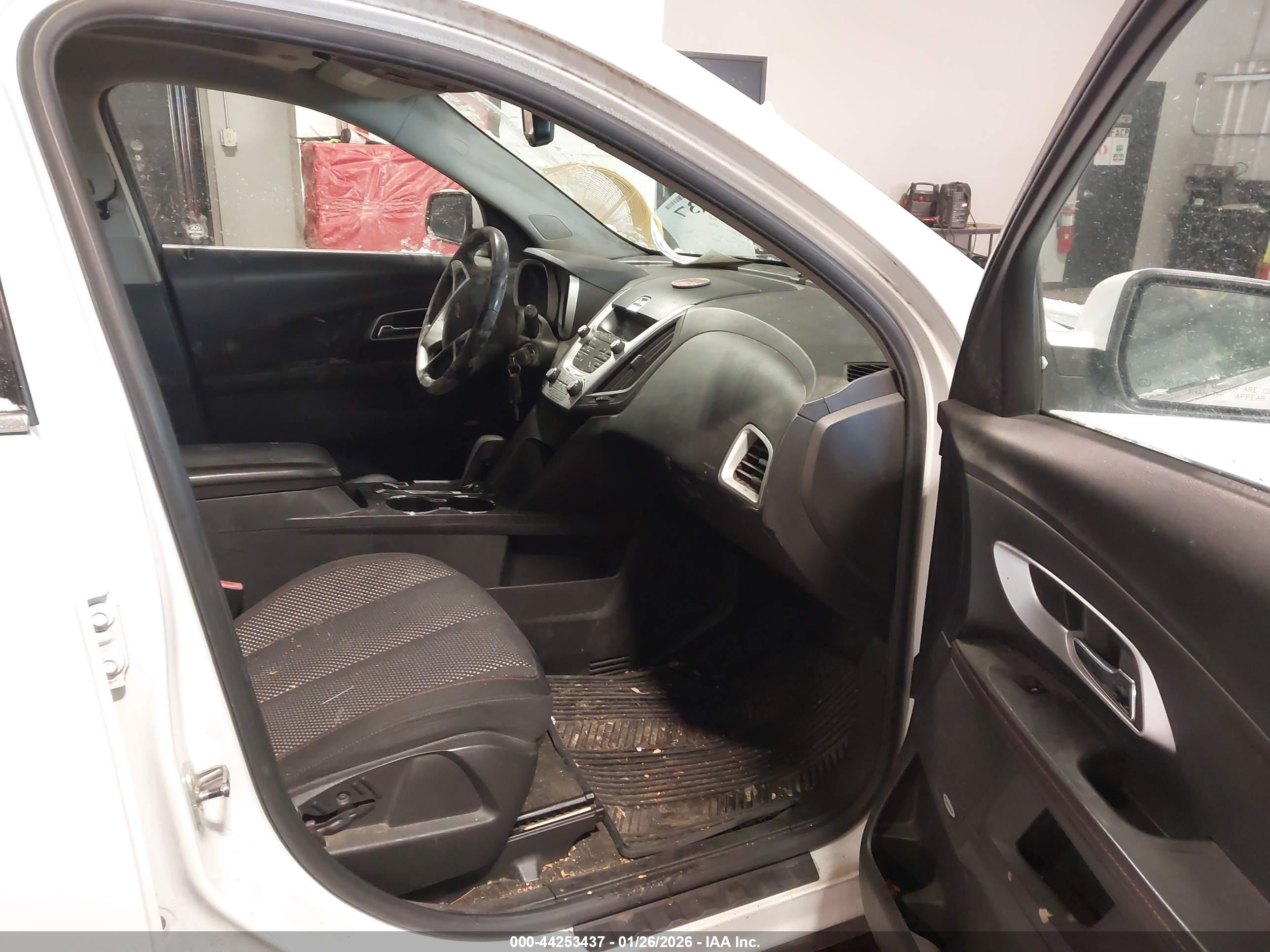 CHEVROLET EQUINOX image 5