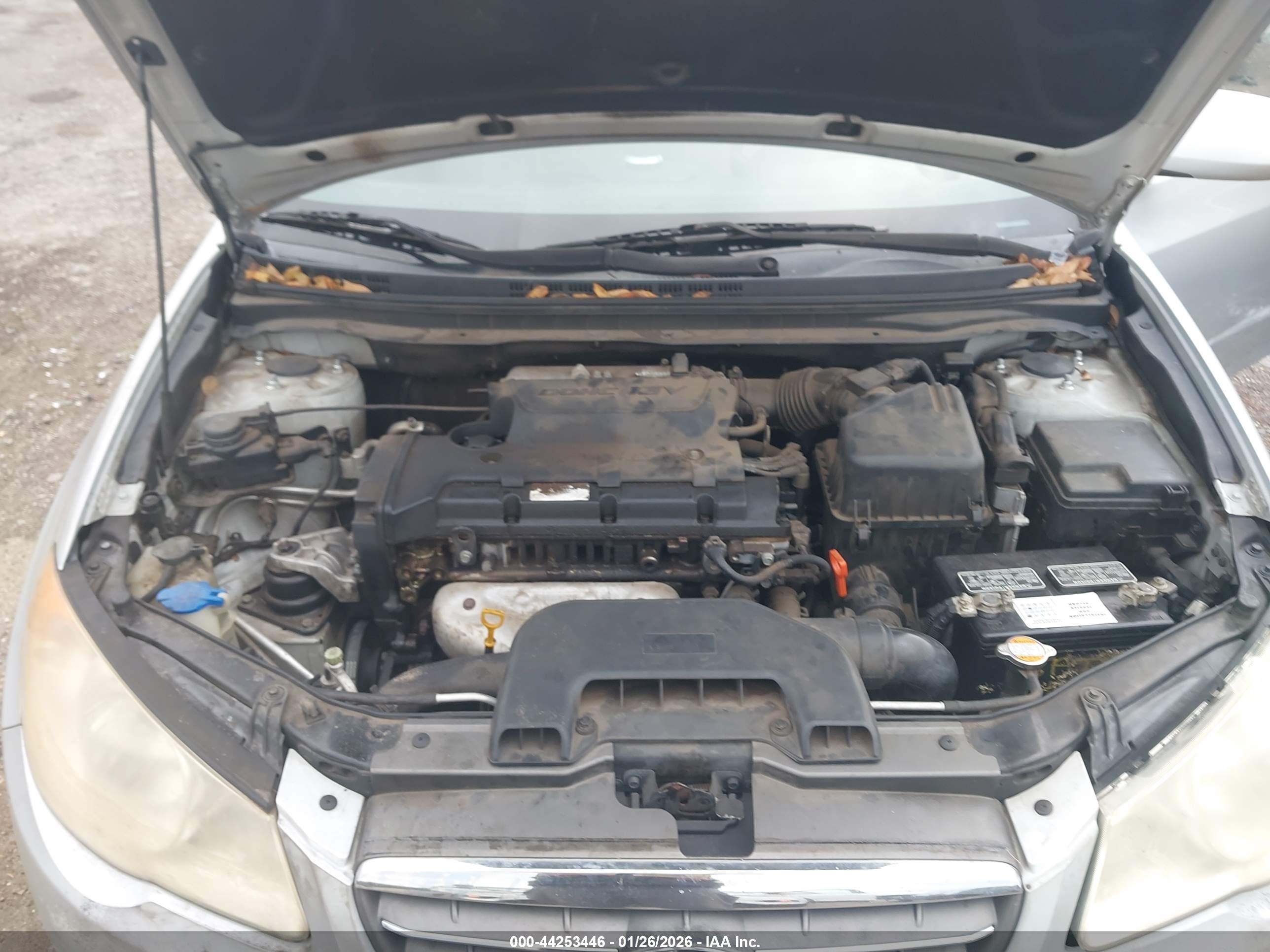 HYUNDAI ELANTRA image 10
