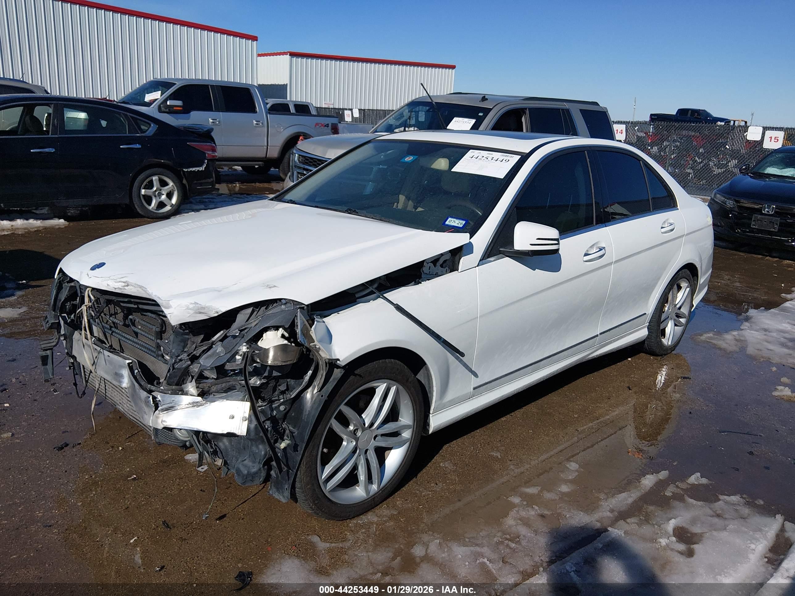 MERCEDES-BENZ C image 2