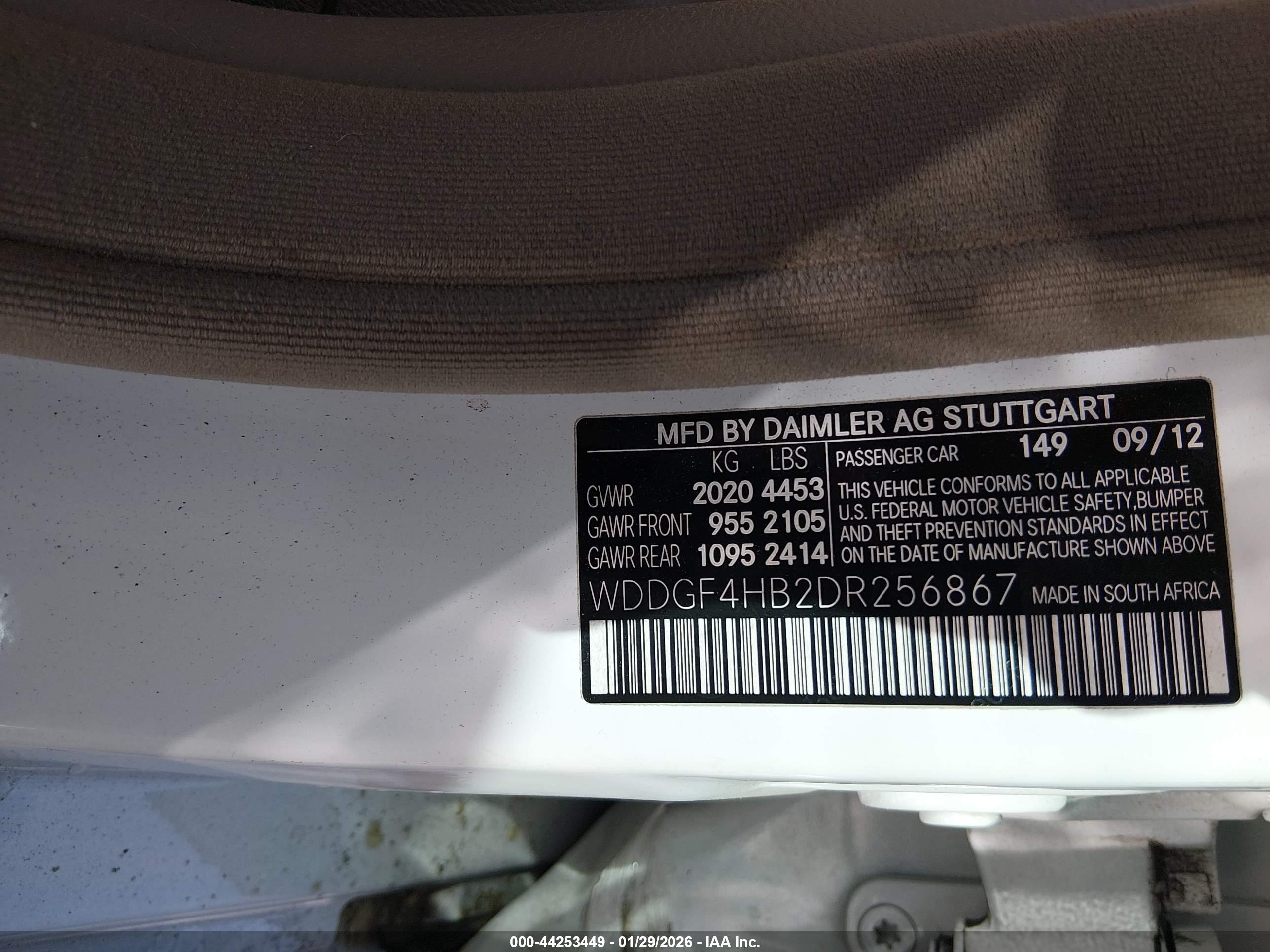 MERCEDES-BENZ C image 9