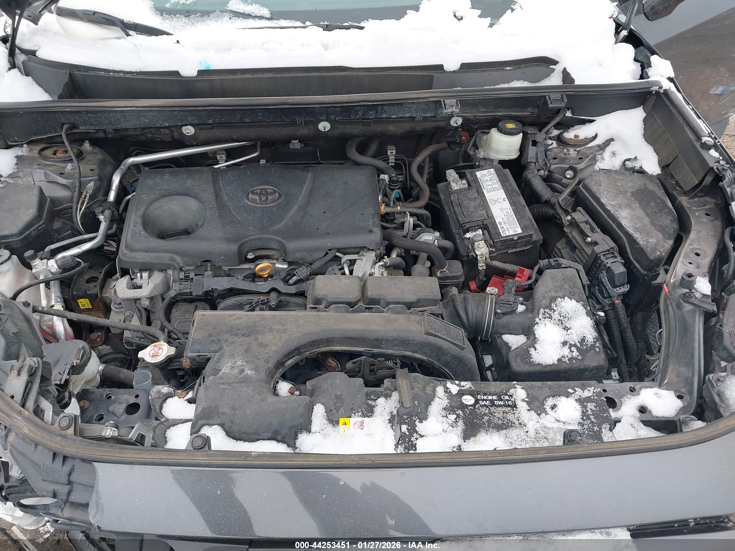 TOYOTA RAV4 image 10
