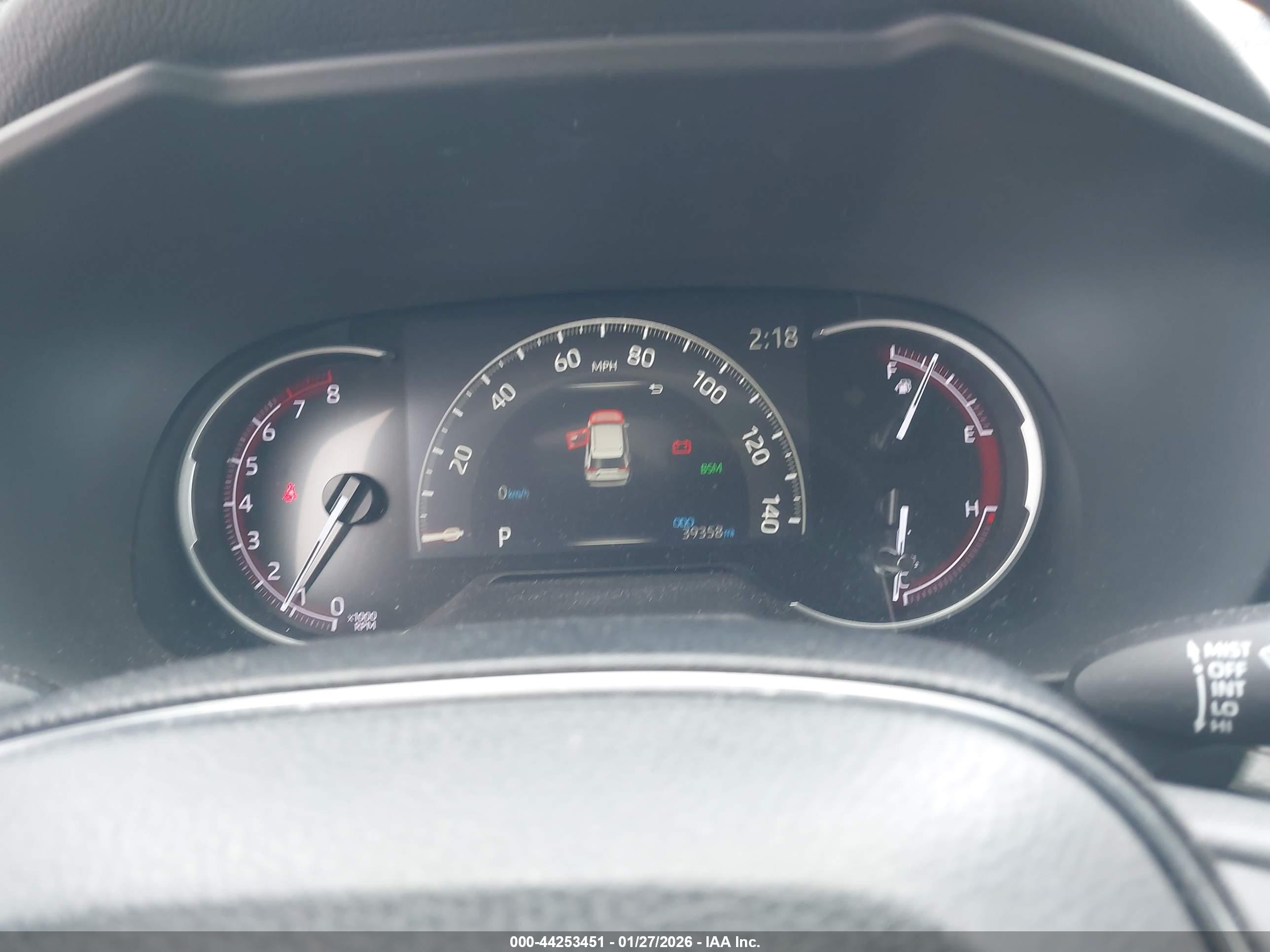 TOYOTA RAV4 image 7