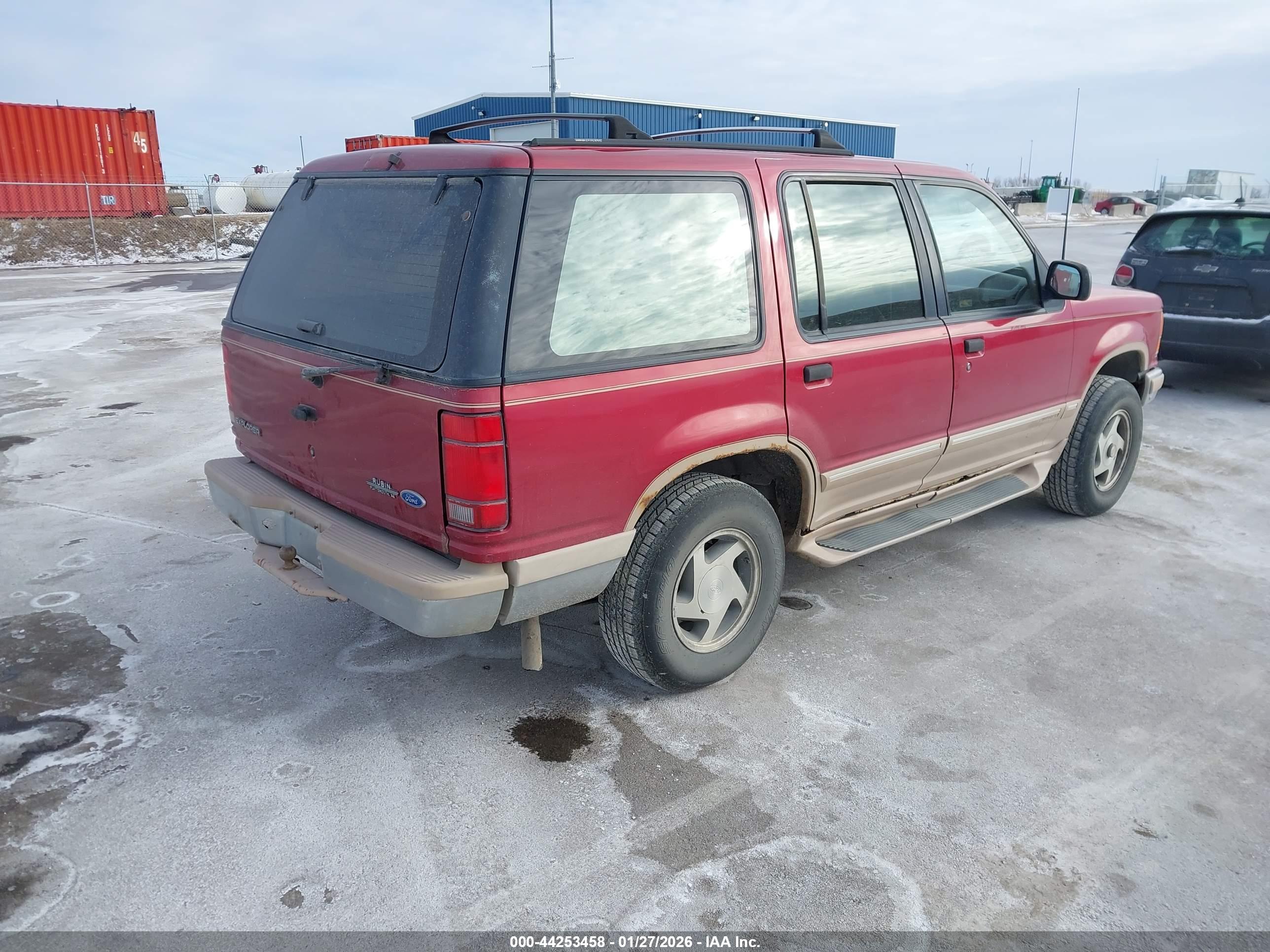 FORD EXPLORER image 4