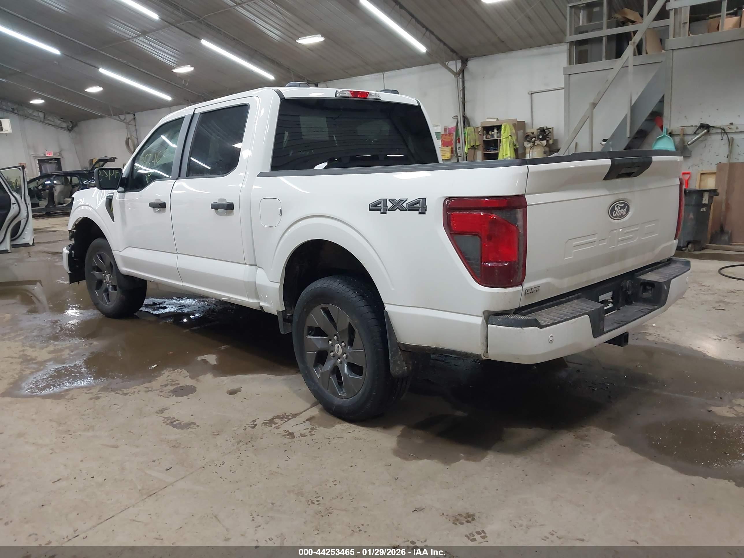 FORD F-150 image 3