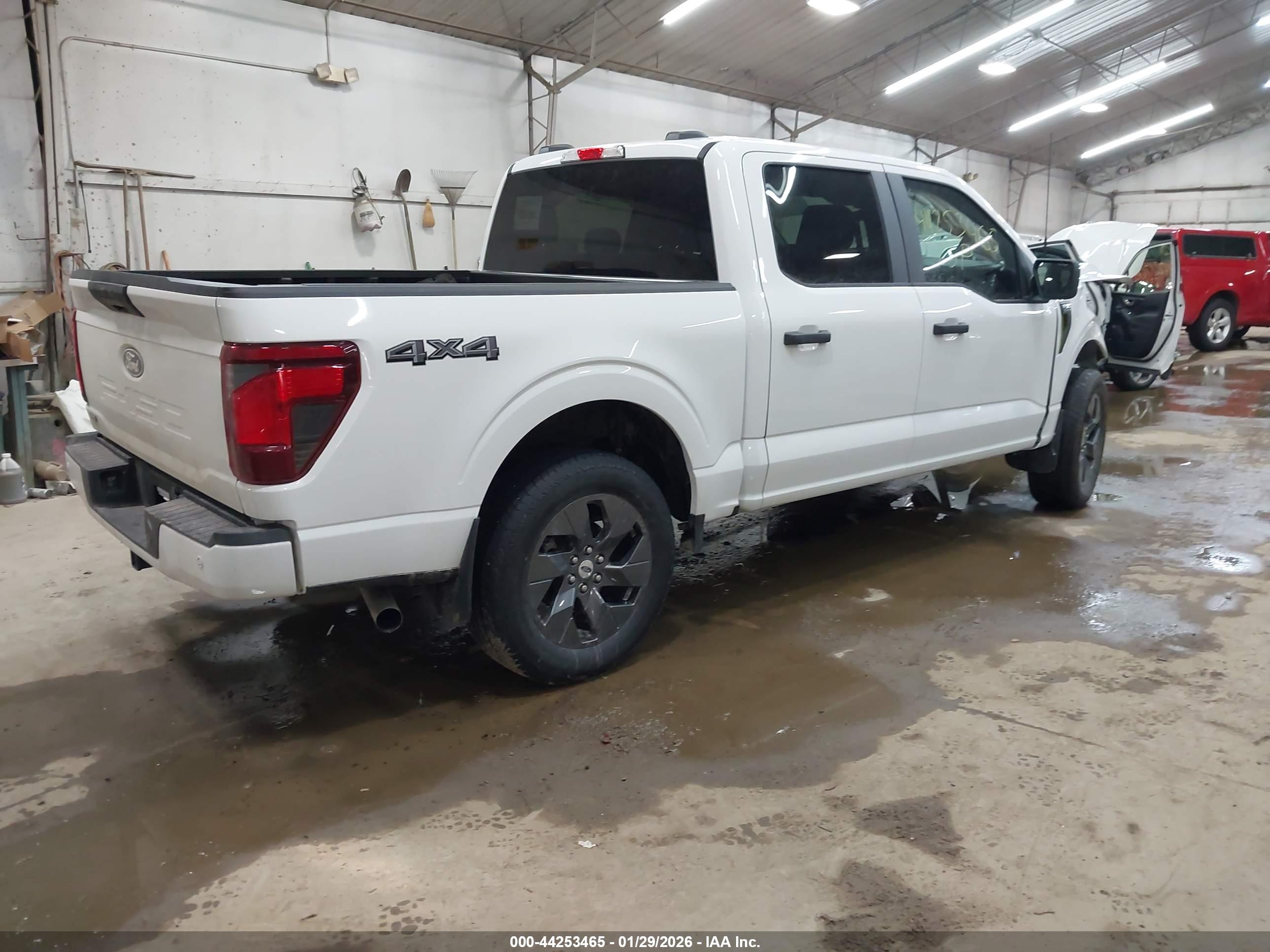 FORD F-150 image 4