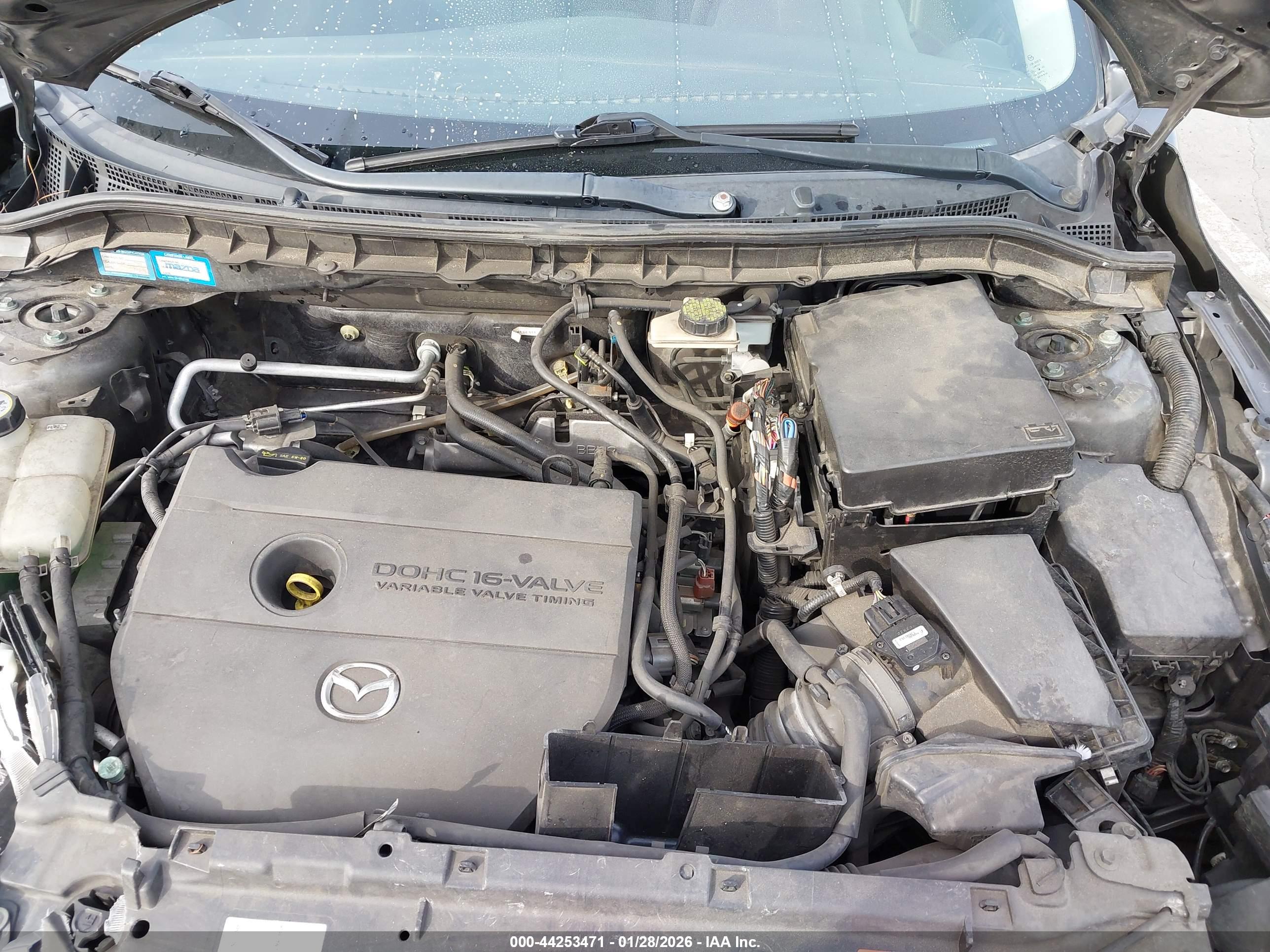 MAZDA MAZDA3 image 10