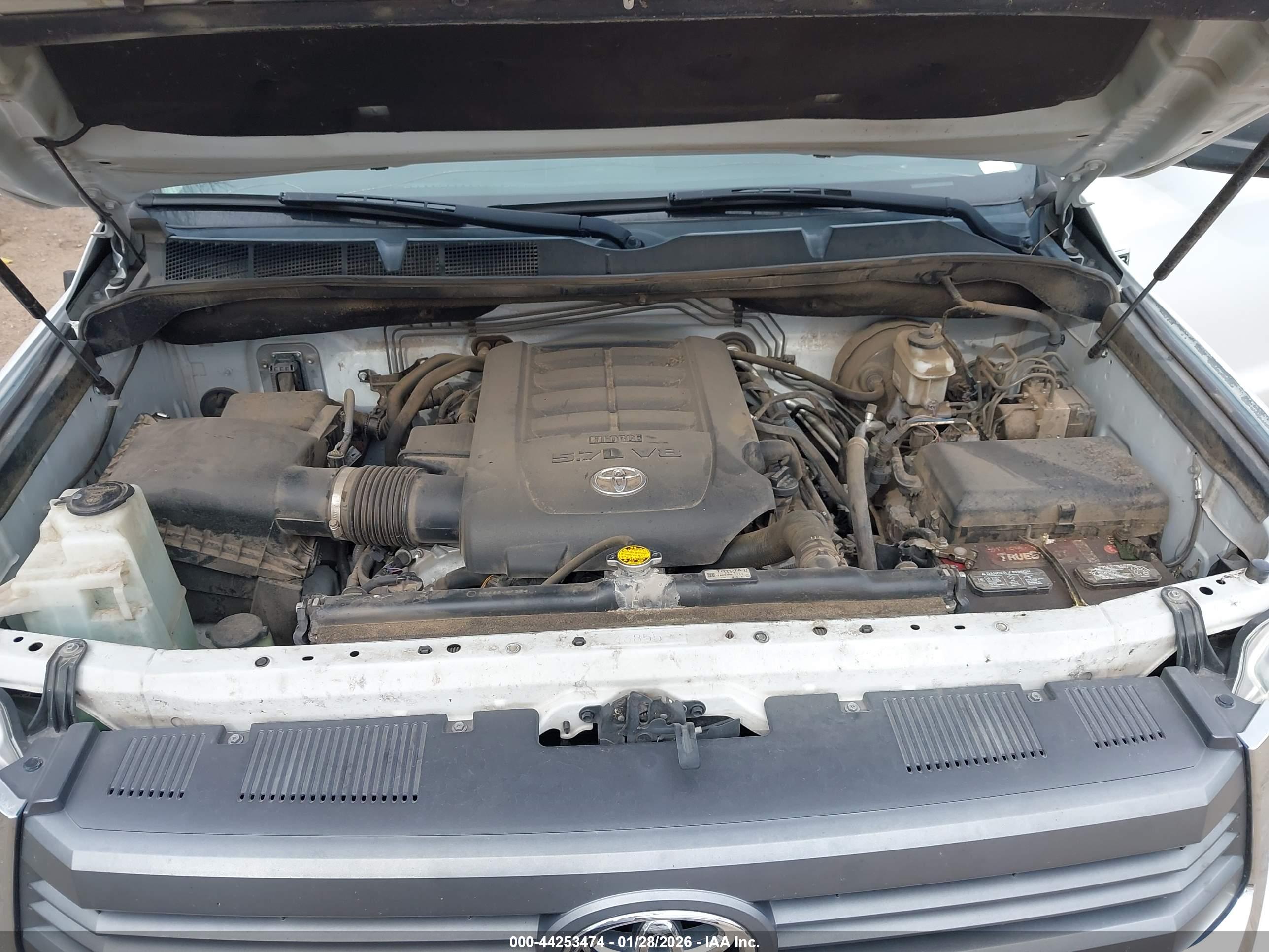 TOYOTA TUNDRA image 10