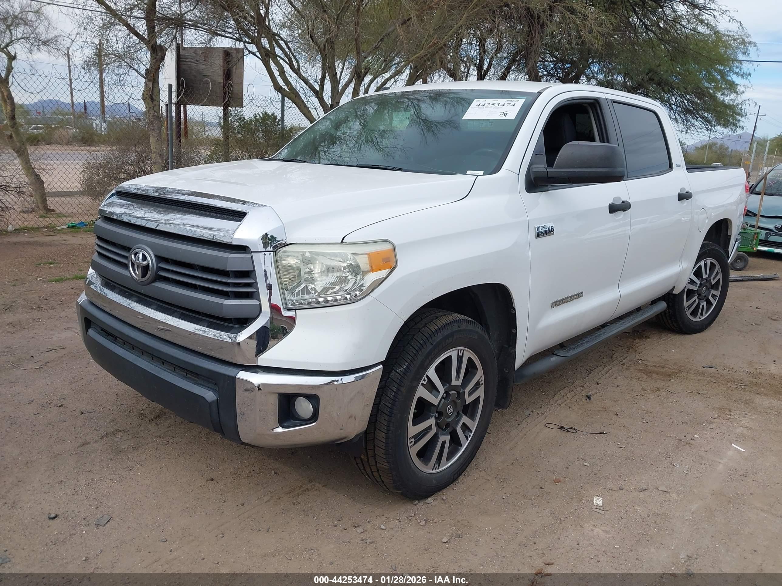 TOYOTA TUNDRA image 2
