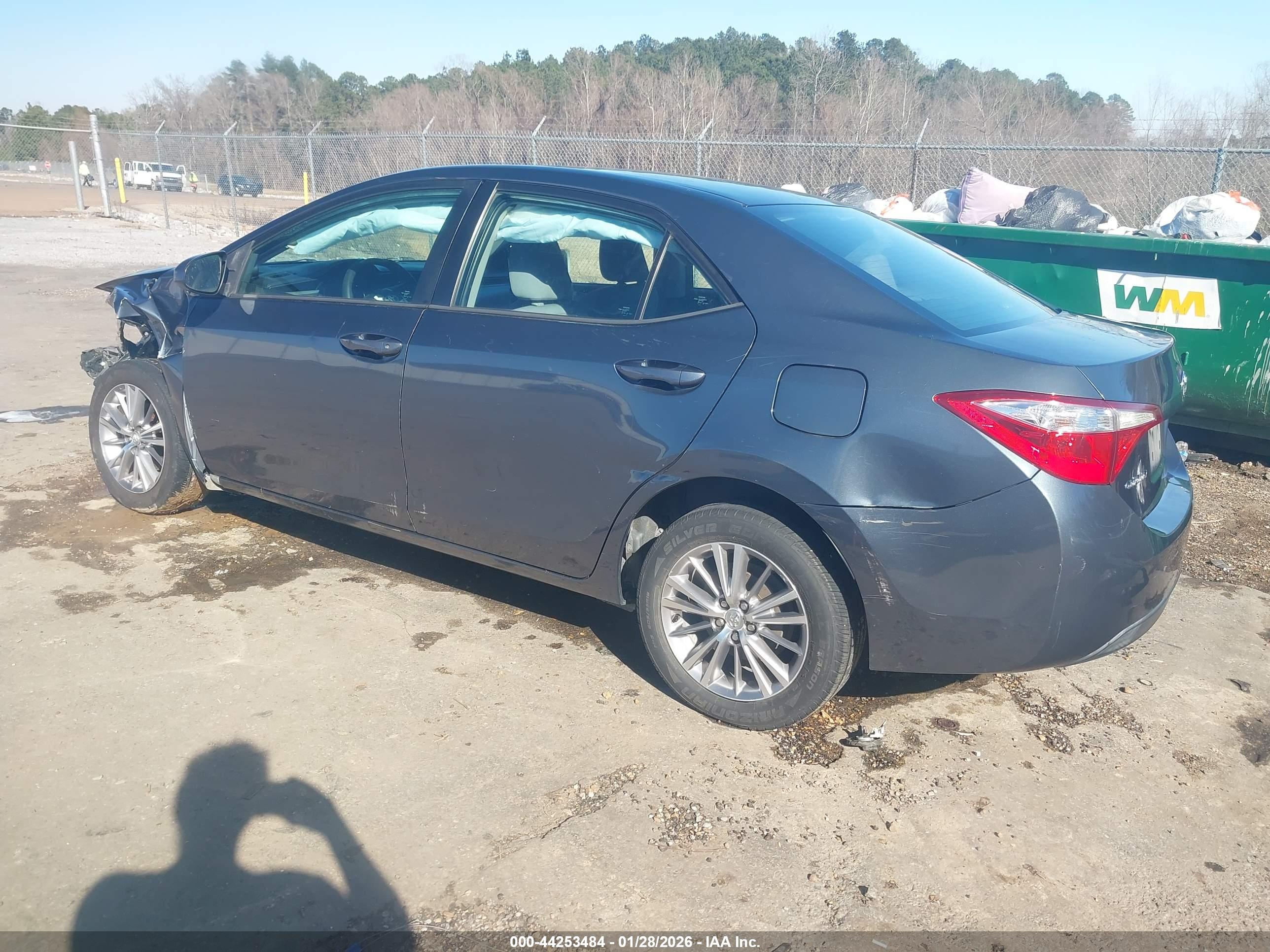 TOYOTA COROLLA image 3