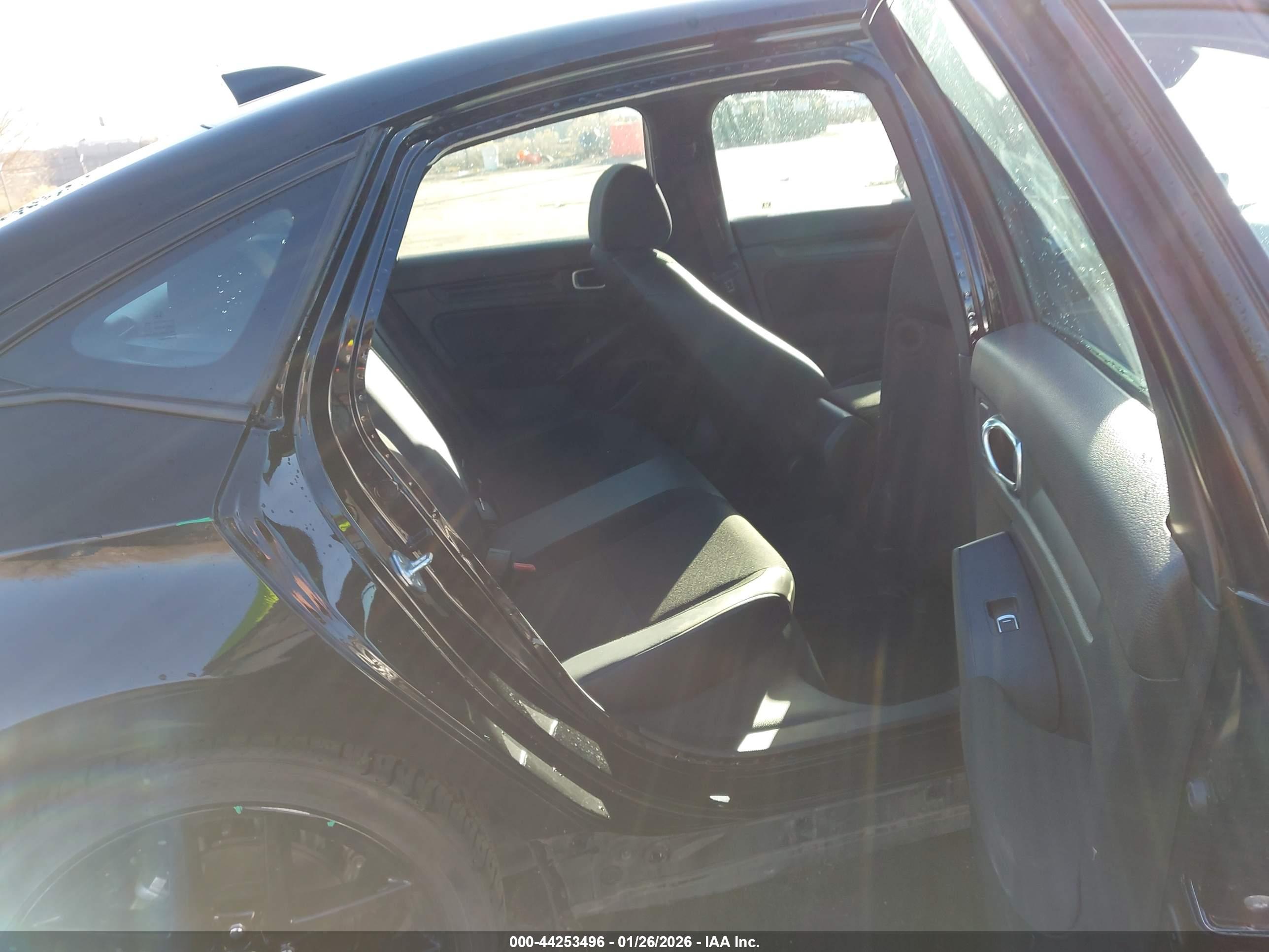 HONDA CIVIC image 8