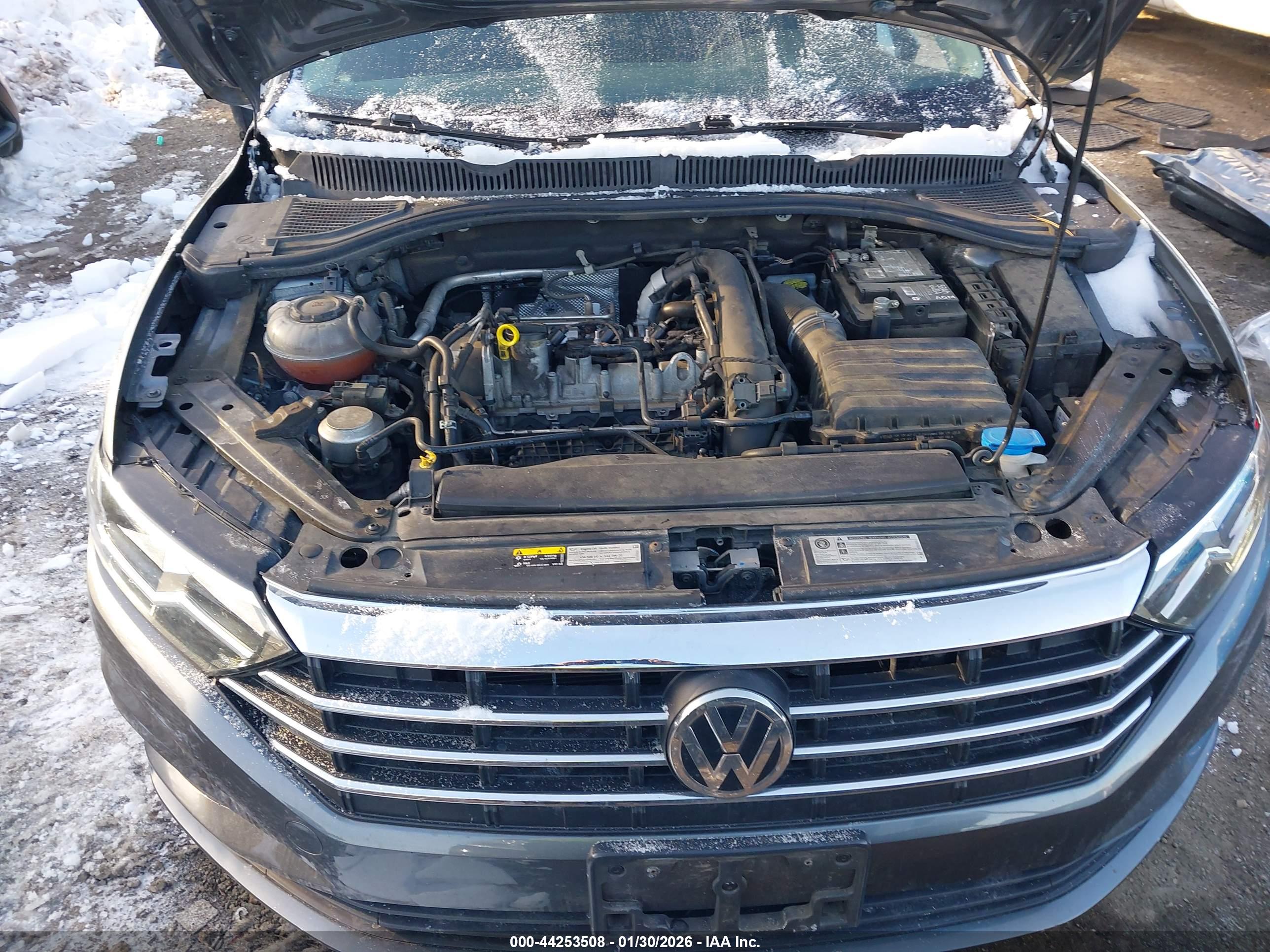 VOLKSWAGEN JETTA image 10