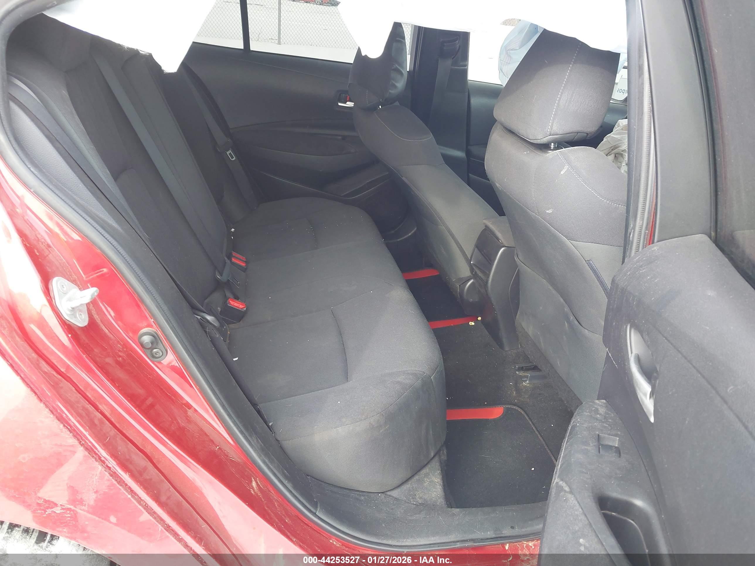 TOYOTA COROLLA image 8